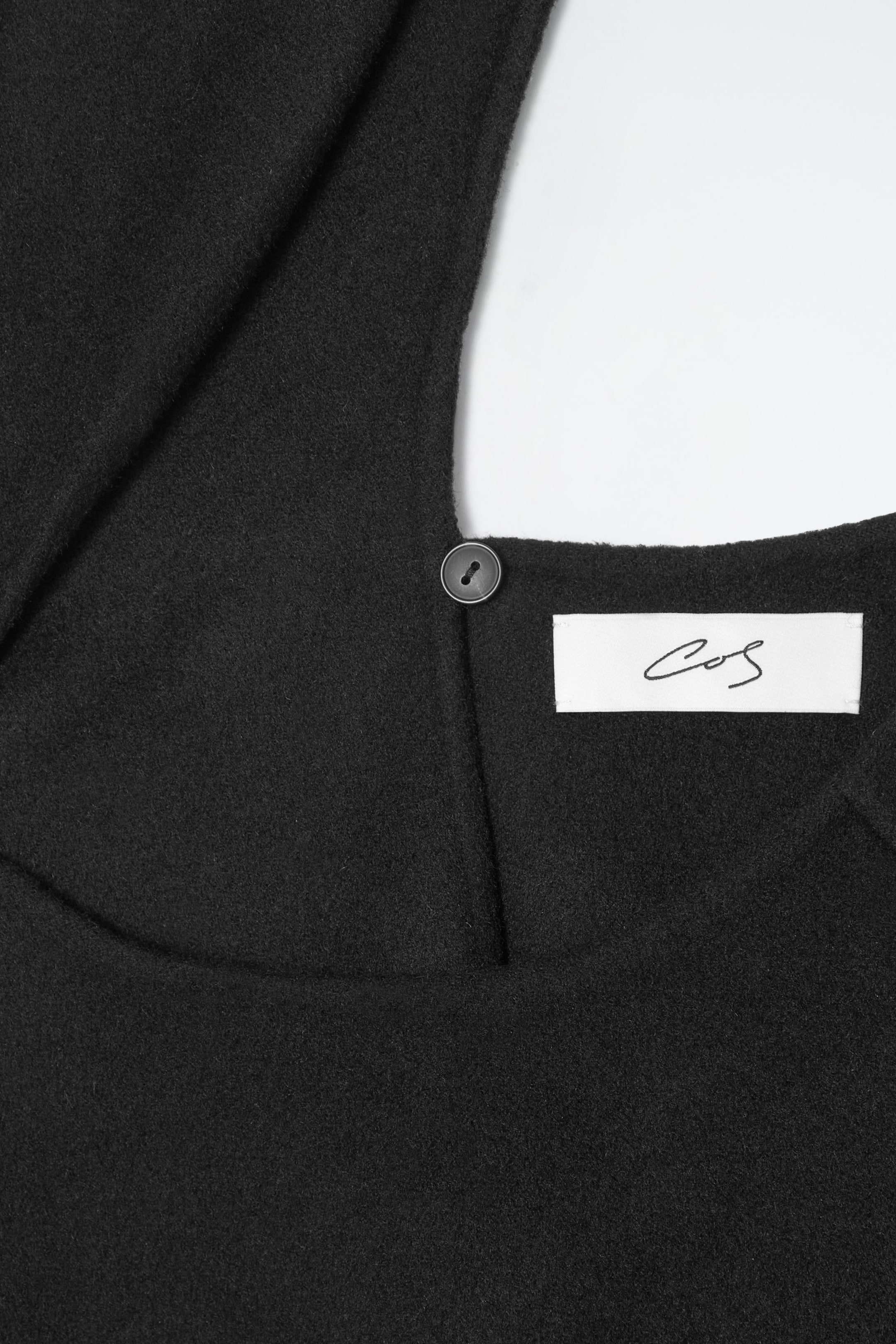 StillMedia/DescriptiveDetail