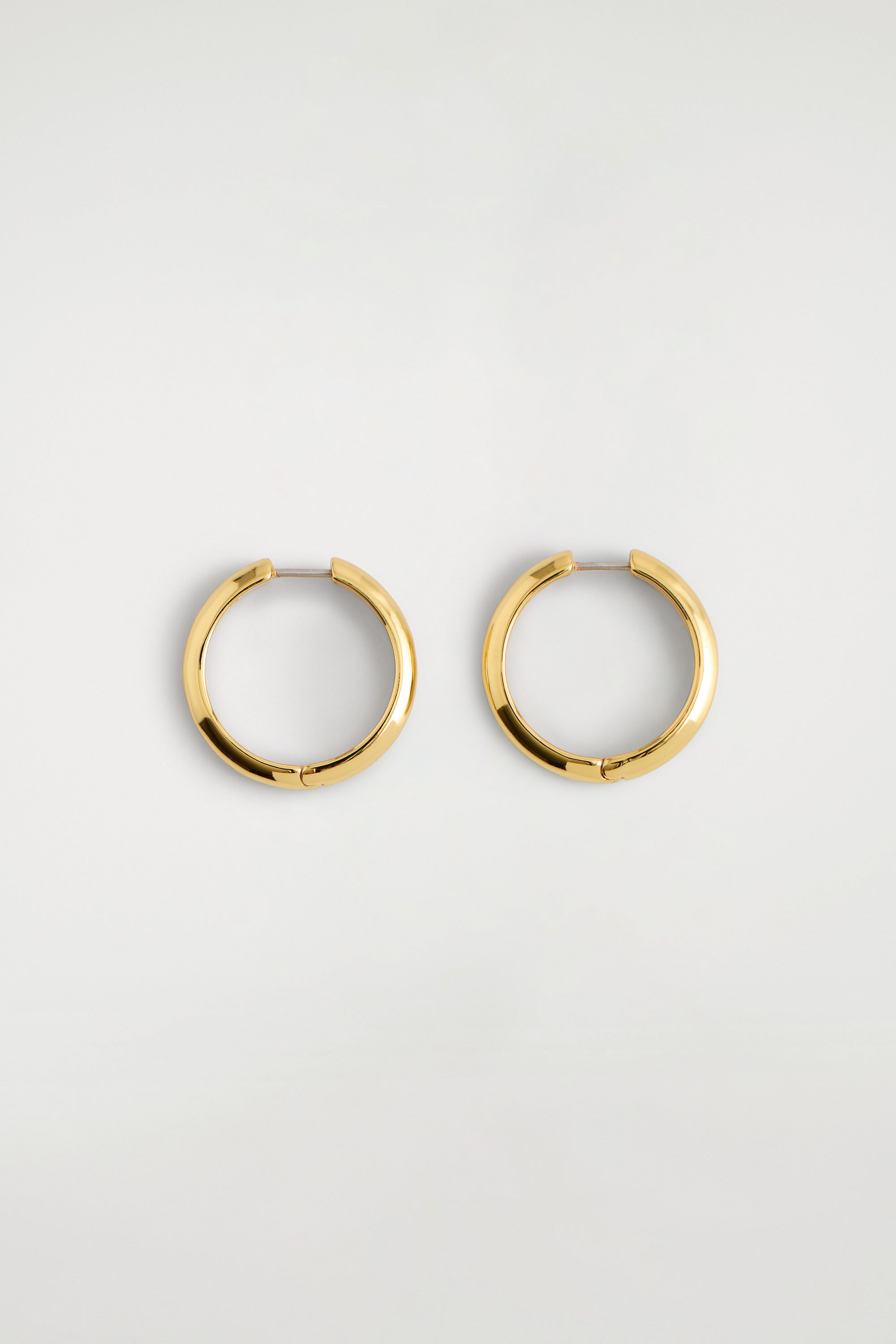 HOOP EARRINGS - GOLD | COS US