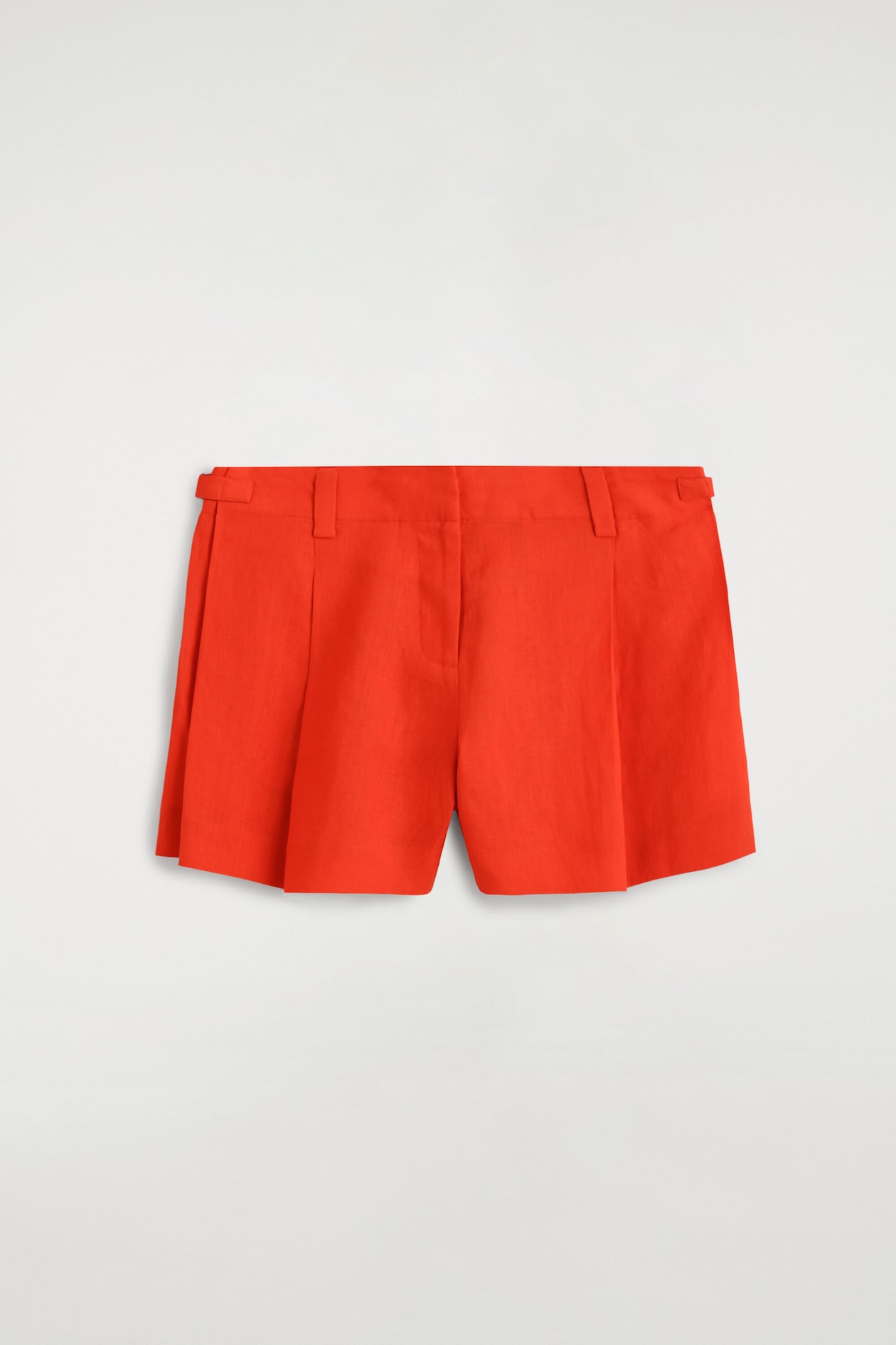 PLEATED BELTED LINEN SHORTS — ORANGE
