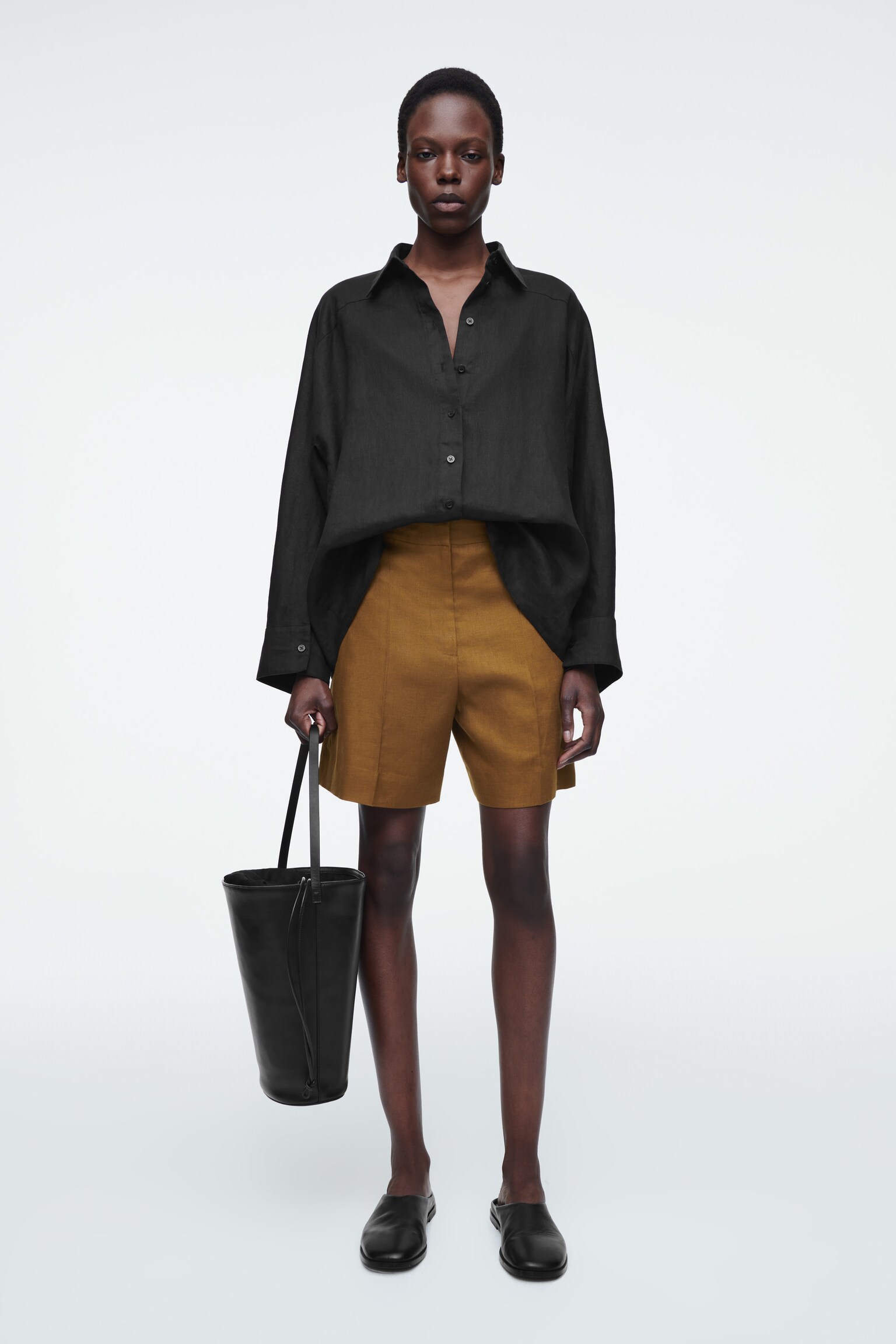 SHORTS SARTORIALI IN LINO - OCRA/GIALLO BURRO/BLU NAVY/BIANCO