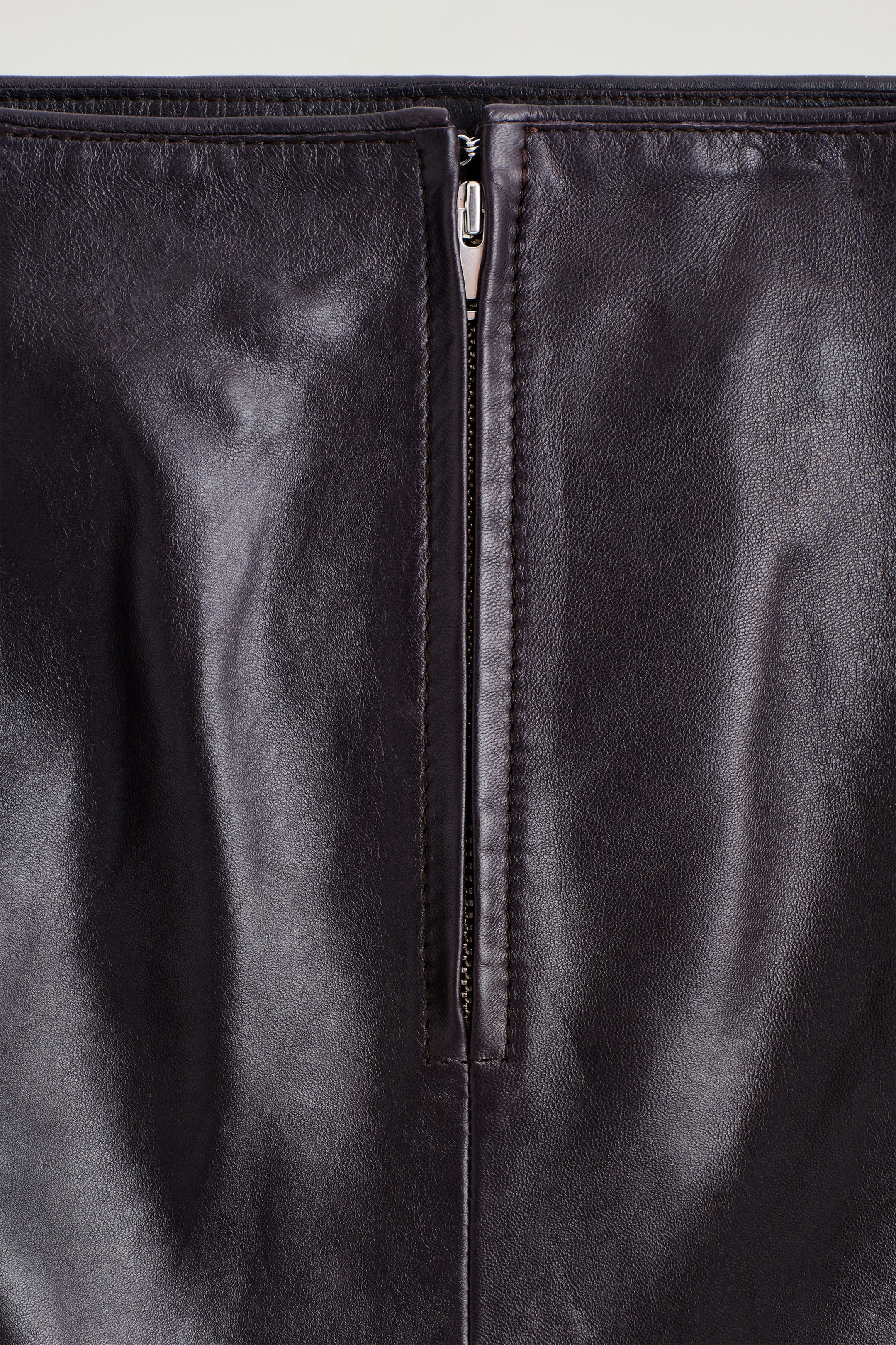 StillMedia/DescriptiveDetail