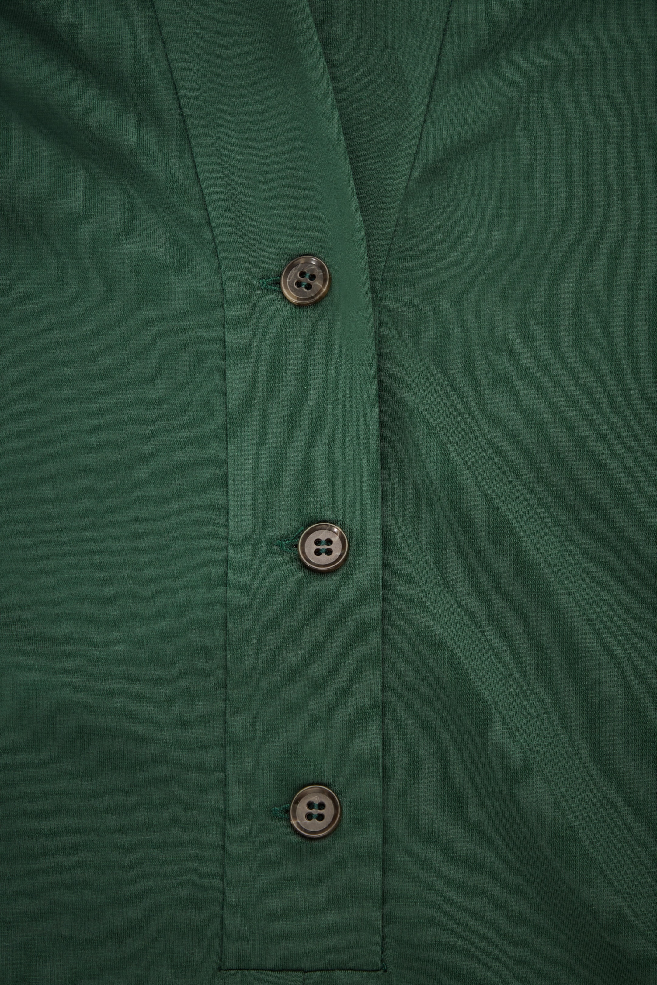 StillMedia/DescriptiveDetail