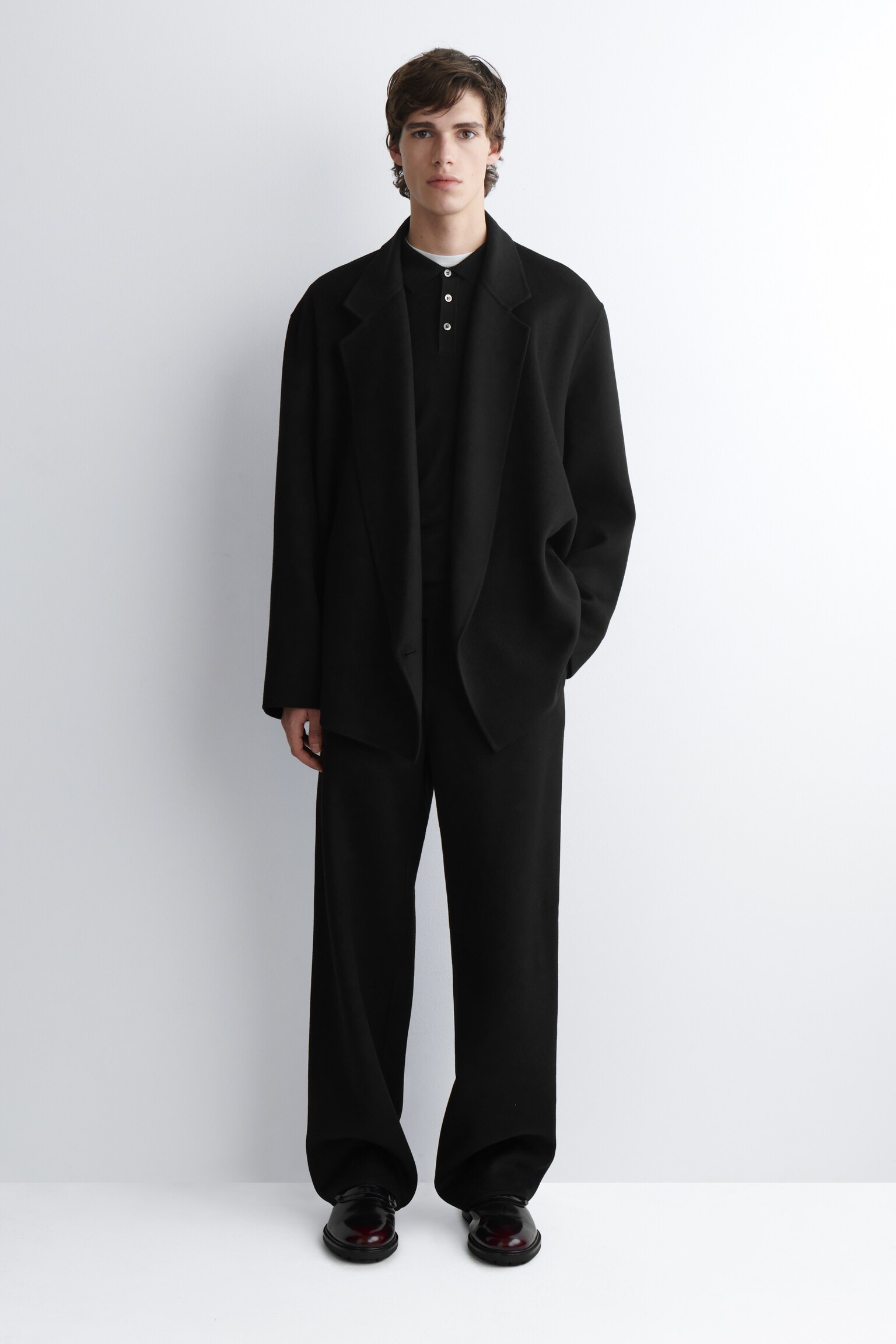 DVOJVRSTVOVÁ VLNENÁ KOŠEĽA - ČIERNA - 7