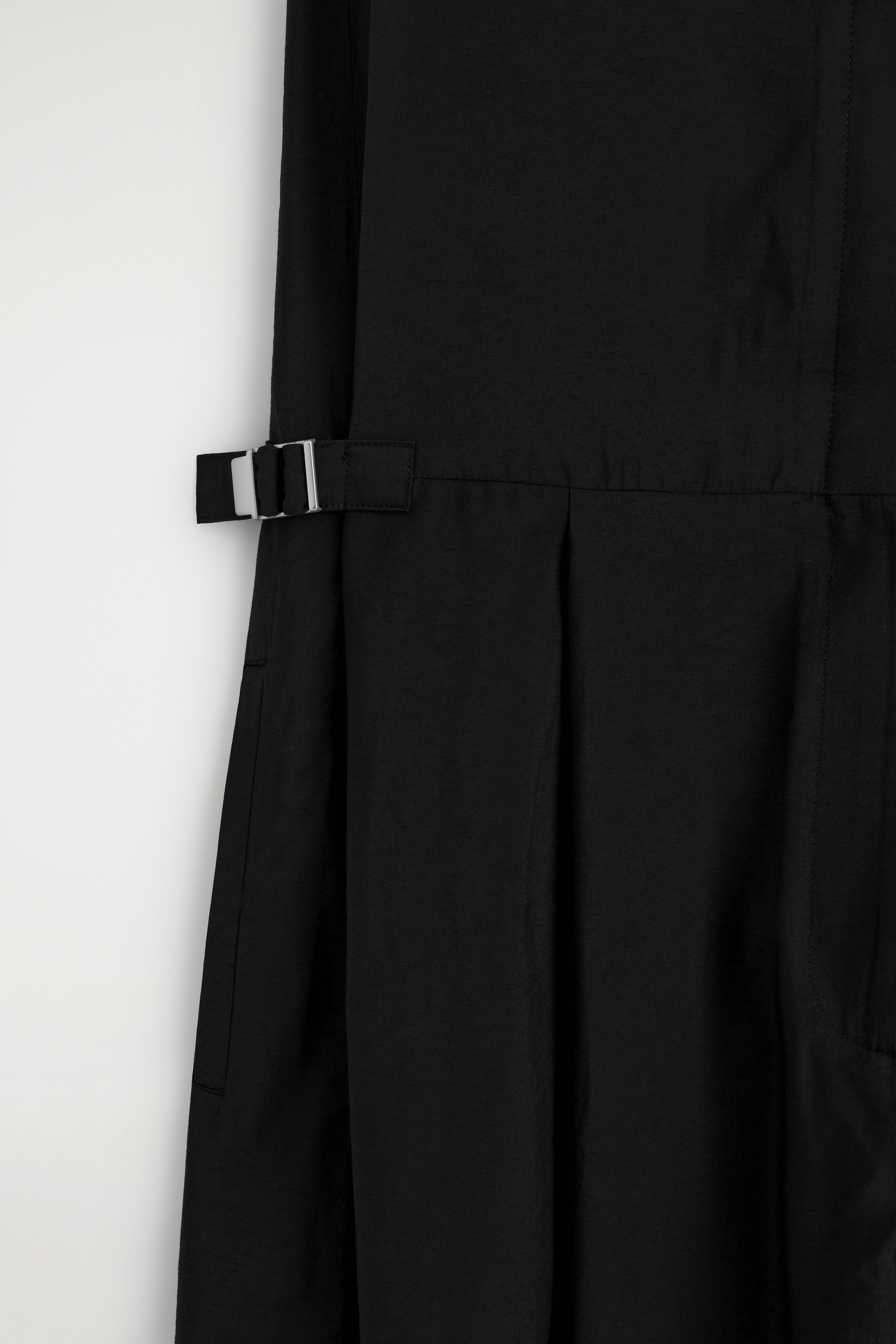 StillMedia/DescriptiveDetail