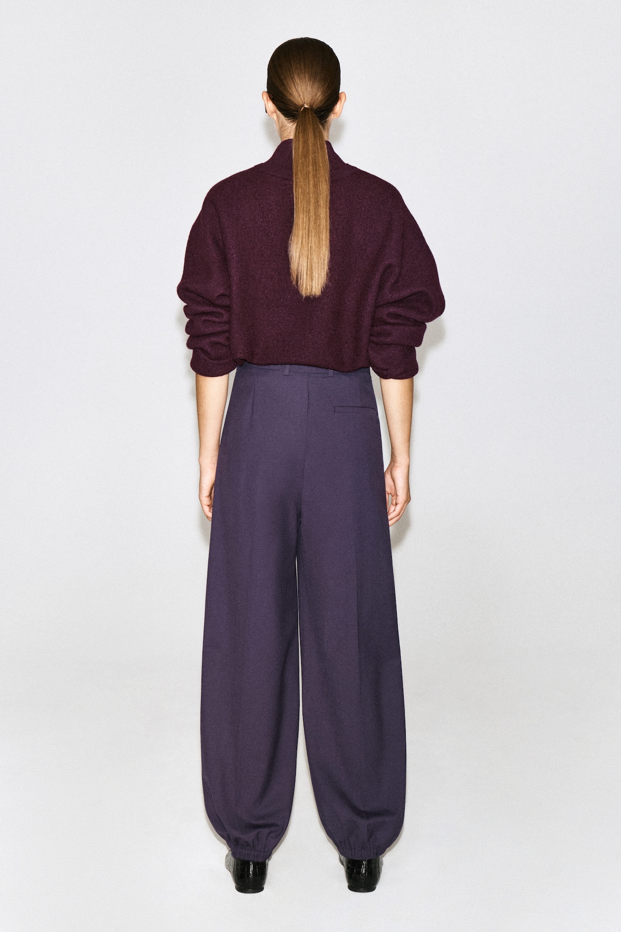 PLEATED BALLOON PANTS — DARK PURPLE