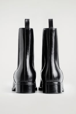 LEATHER CHELSEA BOOTS — BLACK 2