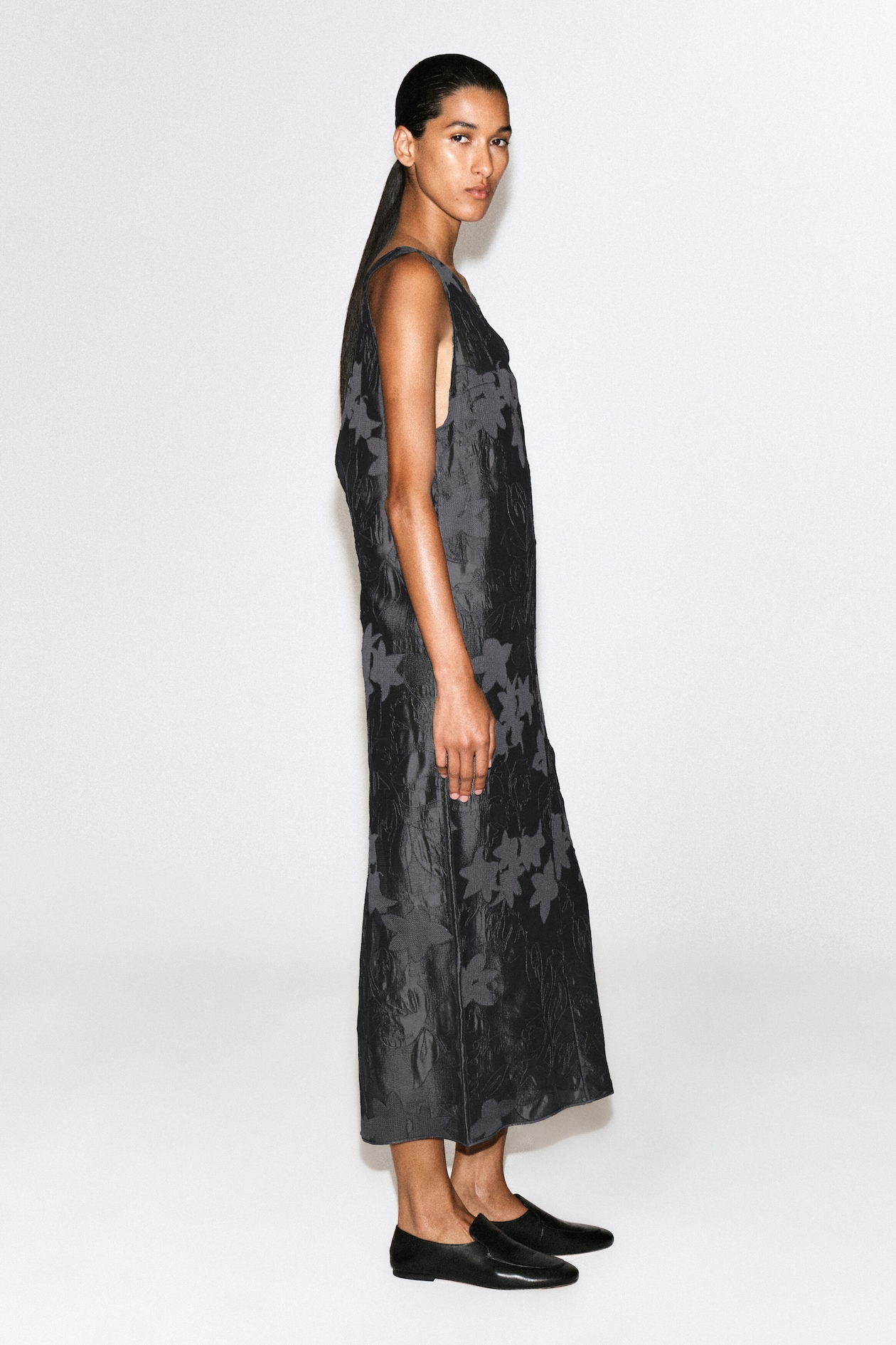 EMBROIDERED SHEER V-NECK DRESS — HEATHER