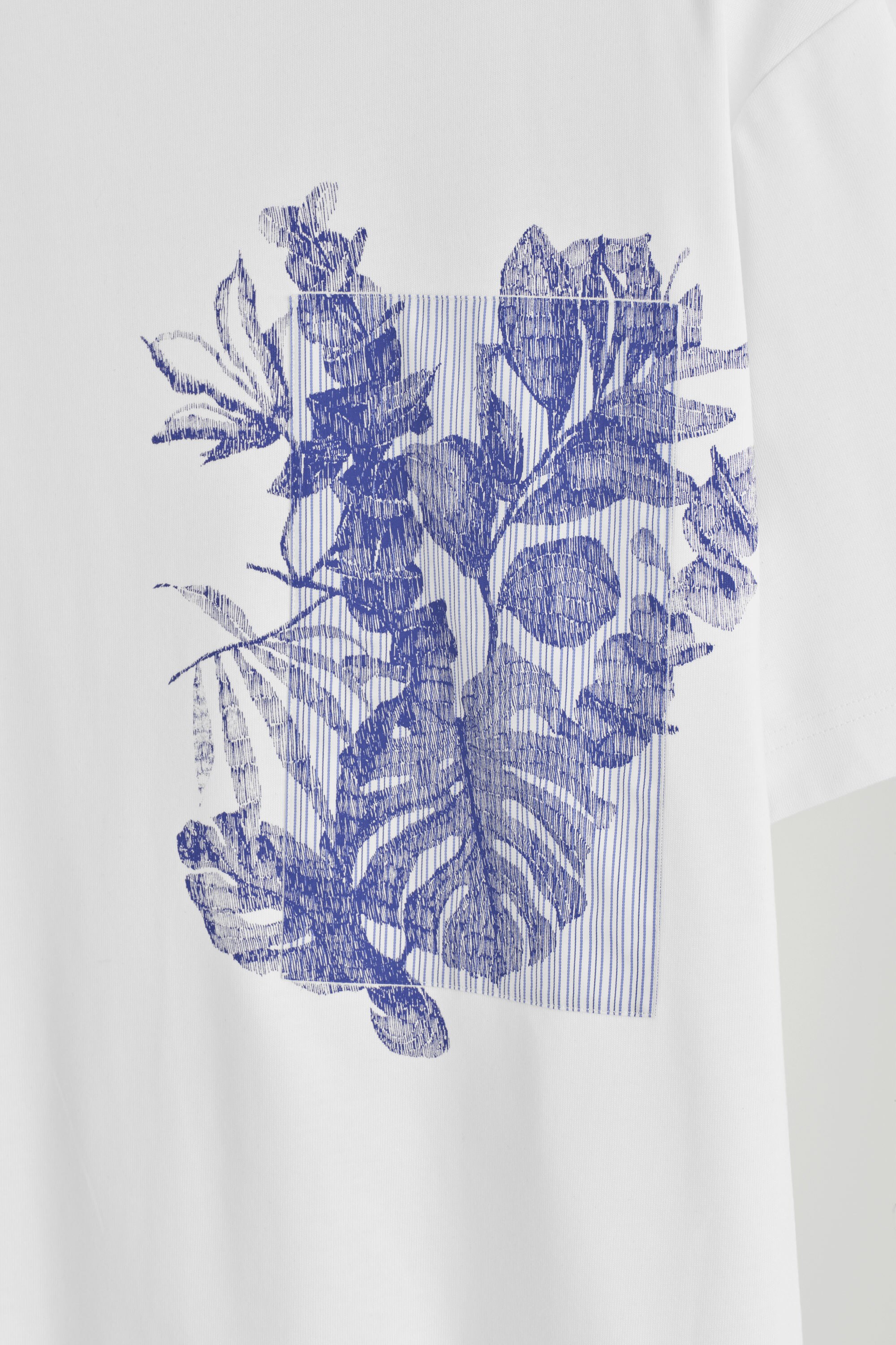 ★IL CORSO★OVERSIZED PAINTS PRINT T-SHIRTS Tall Oversized Acid Washed Moto Print T-Shirt | boohoo IL