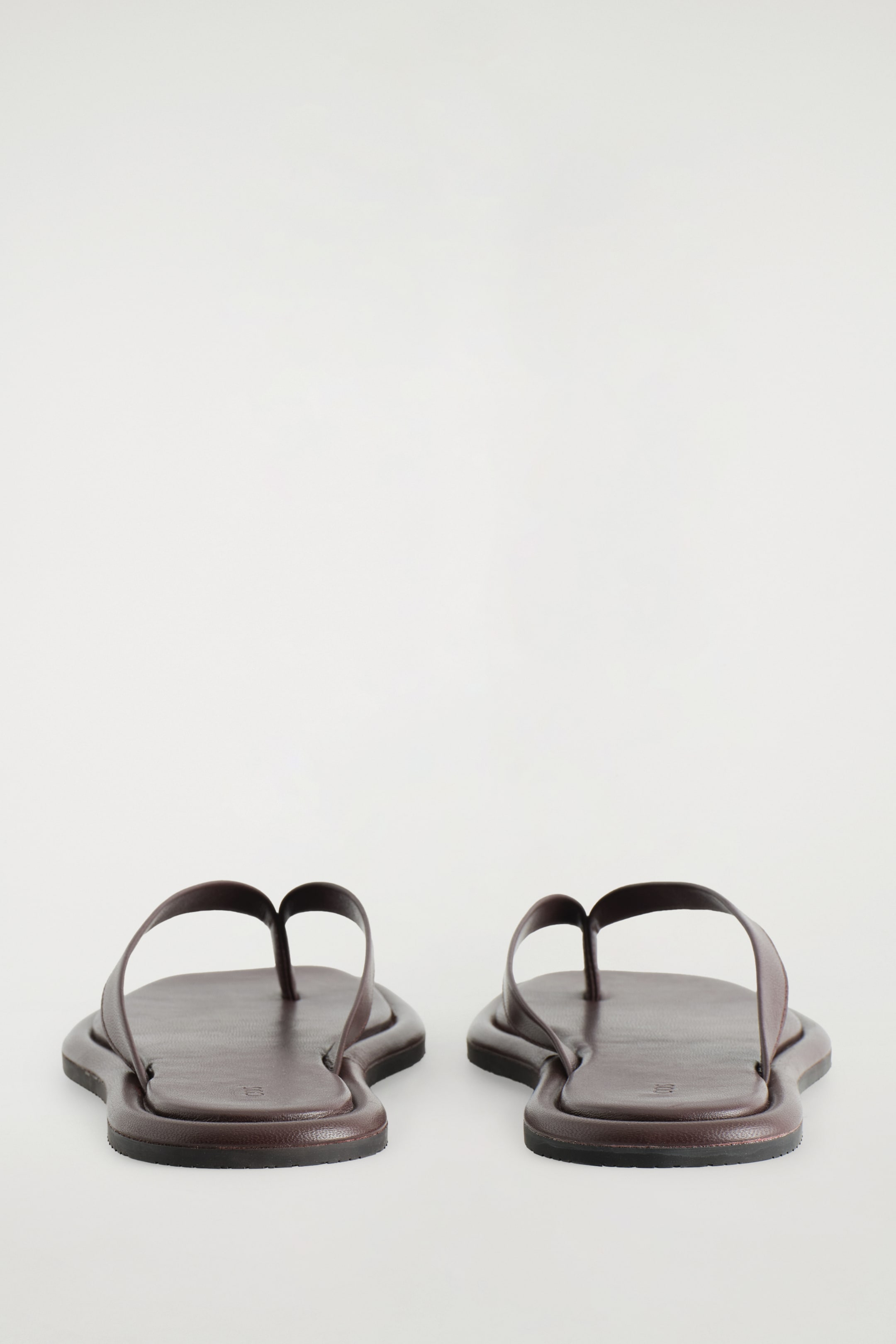 Ingrandisci l'immagine: LEATHER FLIP FLOPS - BURGUNDY - DONNA | H&M CH 5