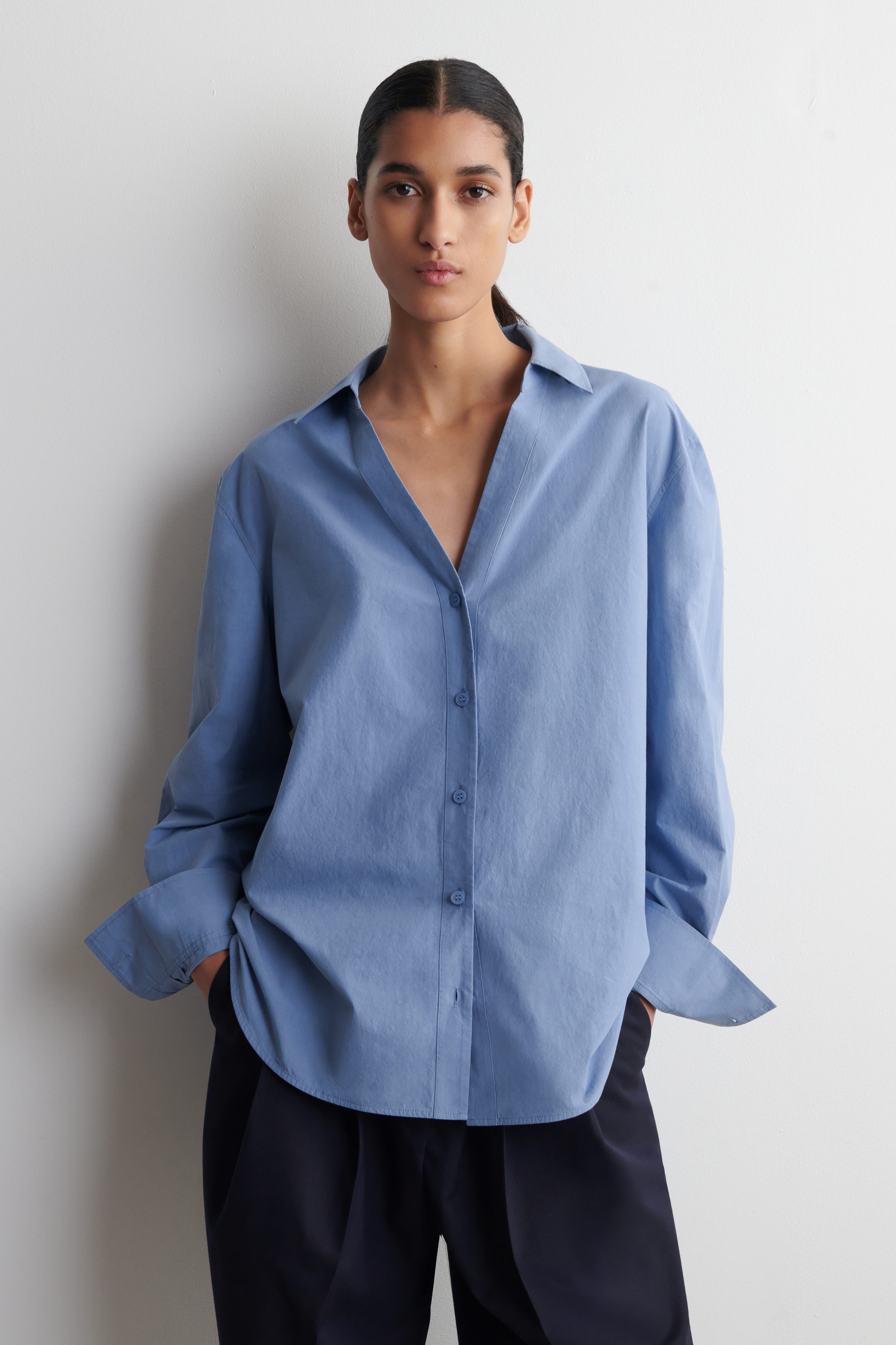 OPEN-COLLAR COTTON-POPLIN SHIRT - BLUE | COS US