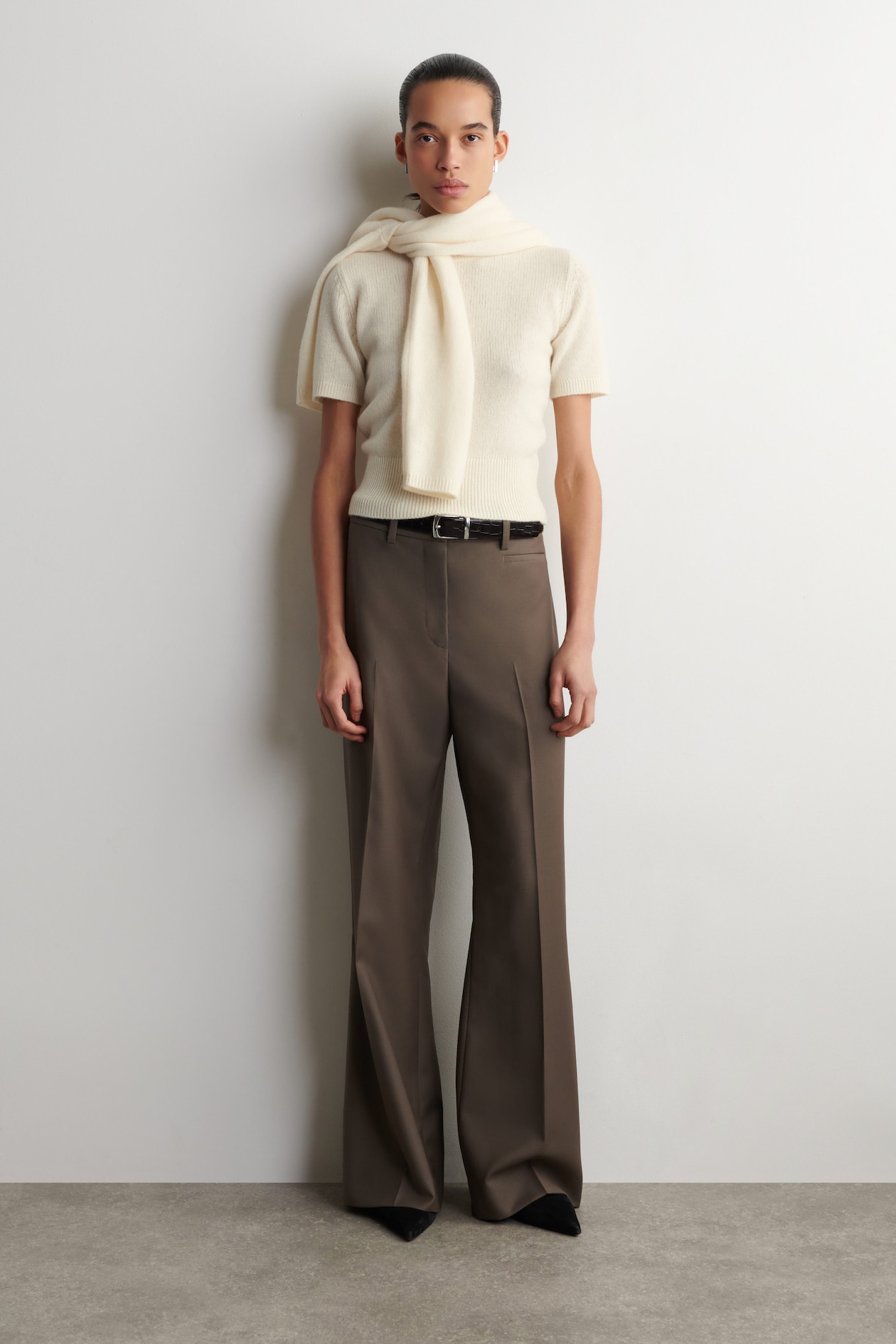 PURE CASHMERE T-SHIRT — CREAM