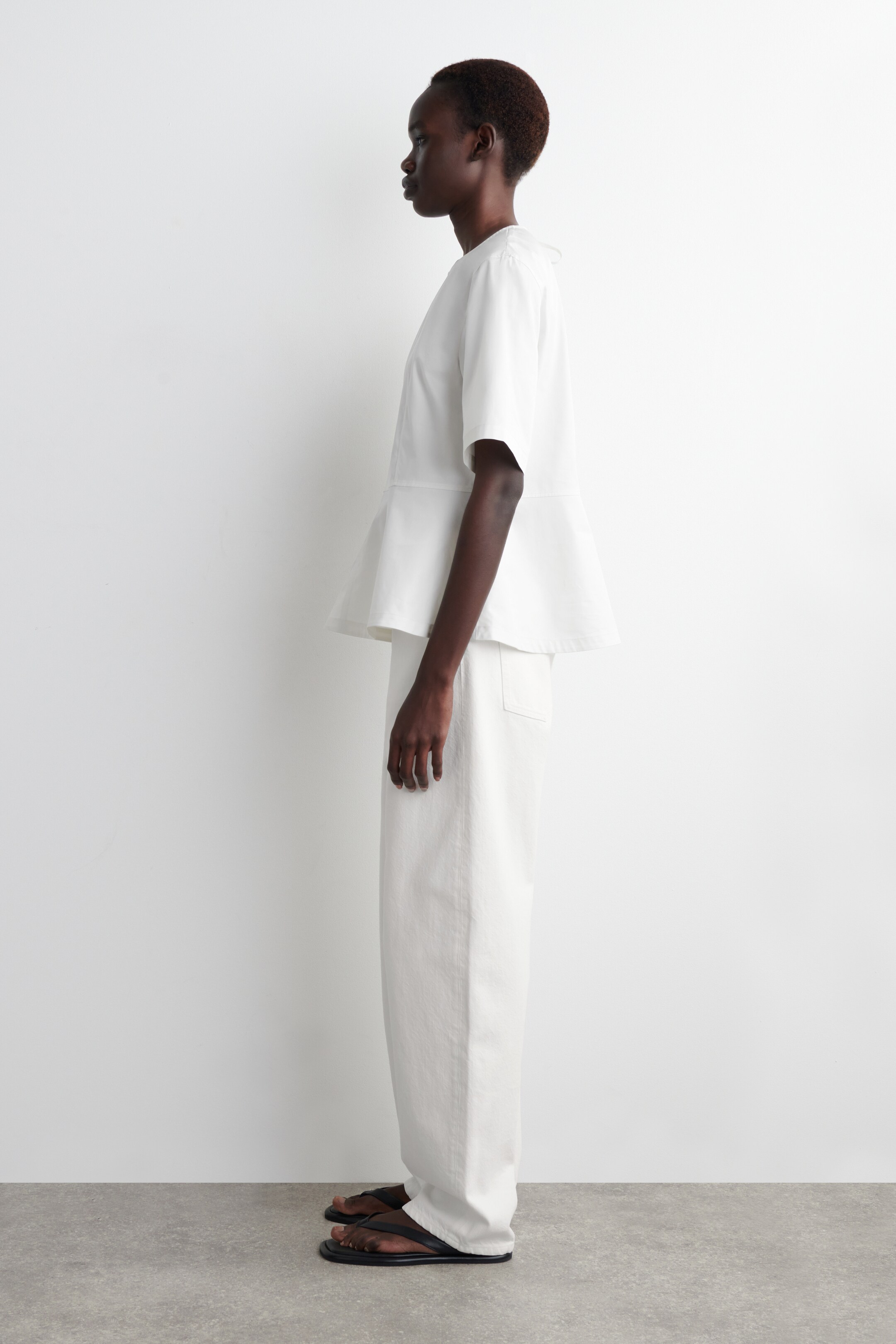 Zobrazit větší obrázek: BAVLNĚNÝ TOP S VOLÁNEM - BÍLÁ - ŽENY | H&M CZ 4