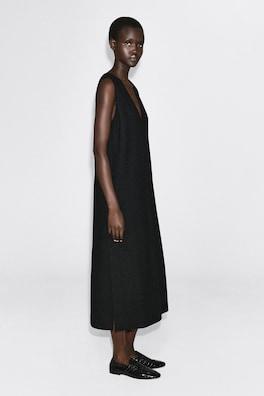 BOILED WOOL-BLEND V-NECK MIDI DRESS — BLACK 4