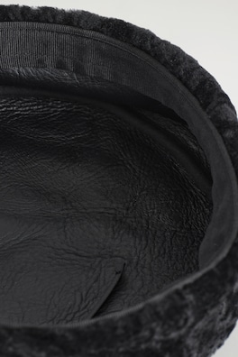 SHEARLING PILLBOX HAT — BLACK 4