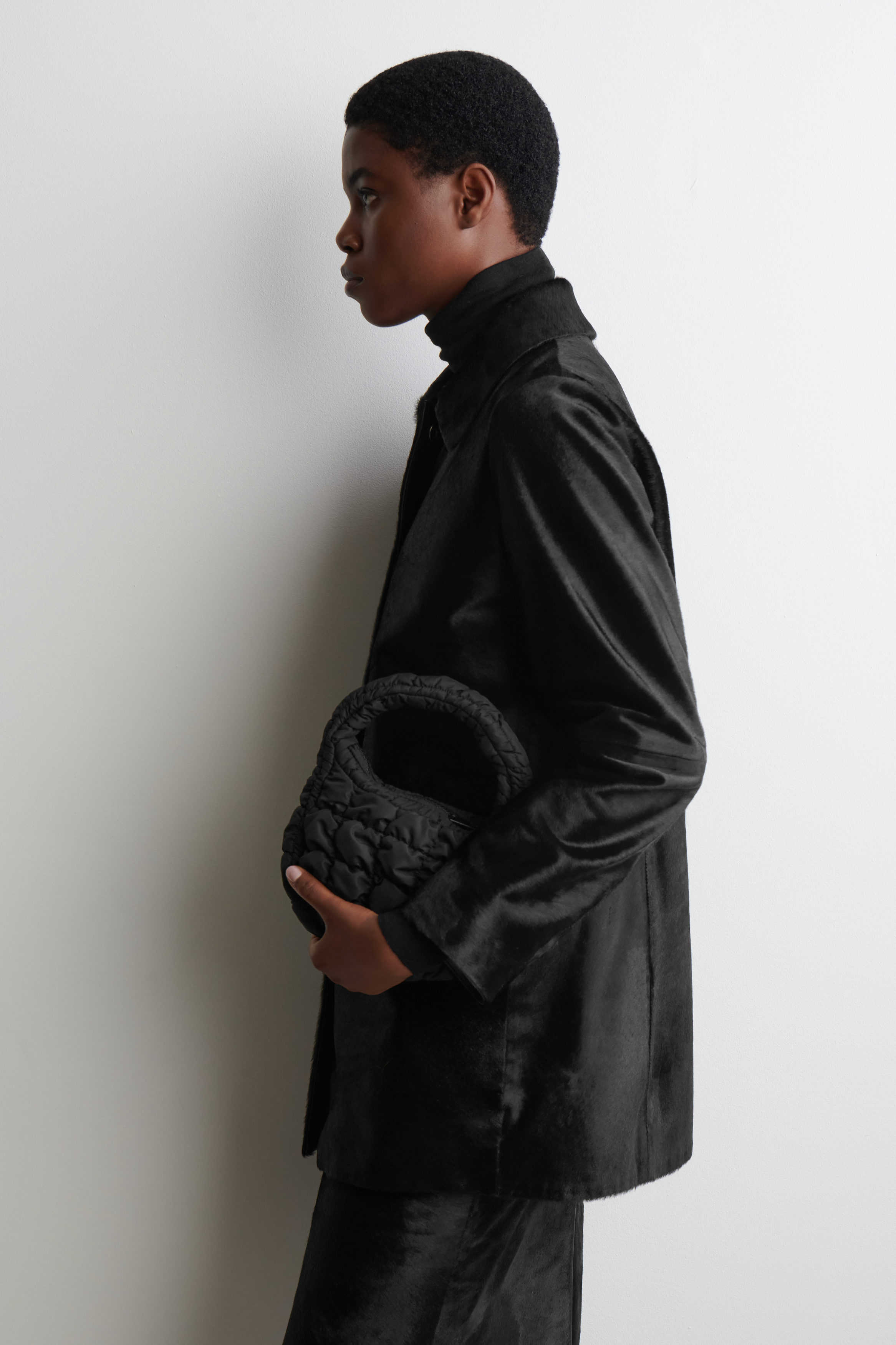 QUILTED MICRO BAG - BLACK | COS