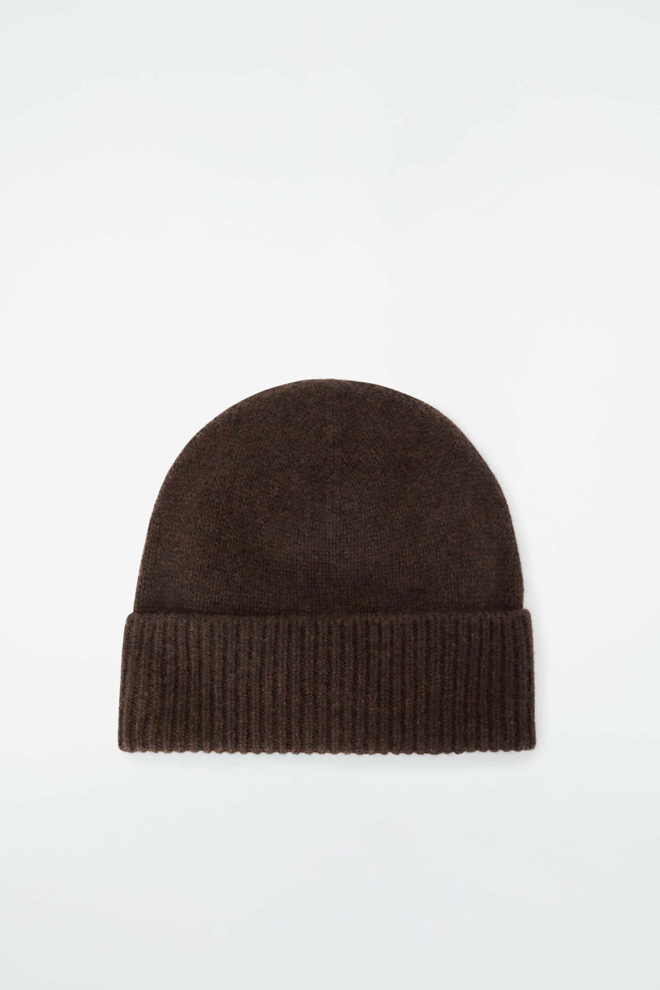 Vis større bilde: CASHMERE BEANIE - DARK BROWN - DAME | H&M NO 3