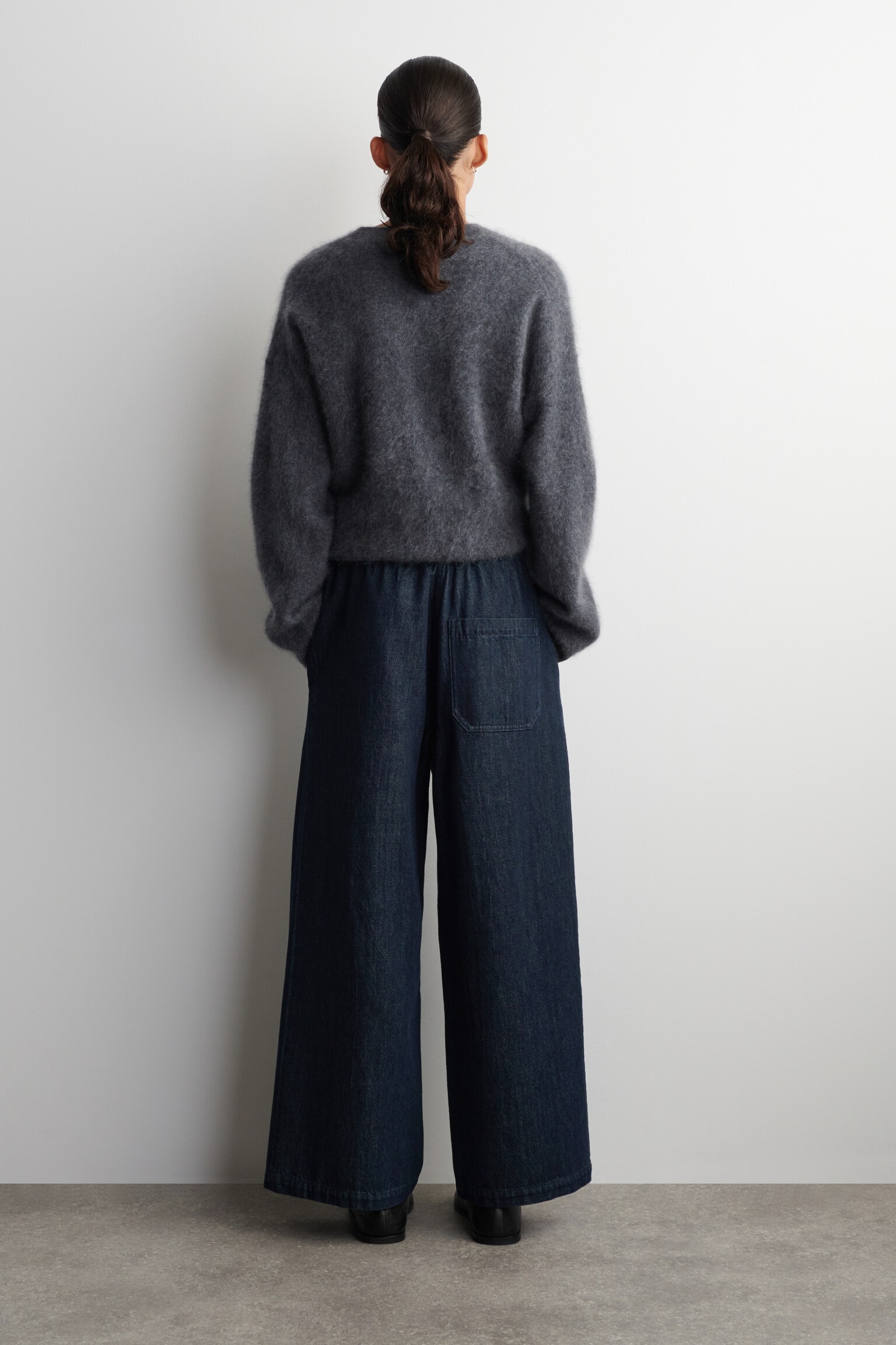 PANTALONI IN DENIM CROPPED A GAMBA LARGA - BLU SCURO/ÉCRU - 4