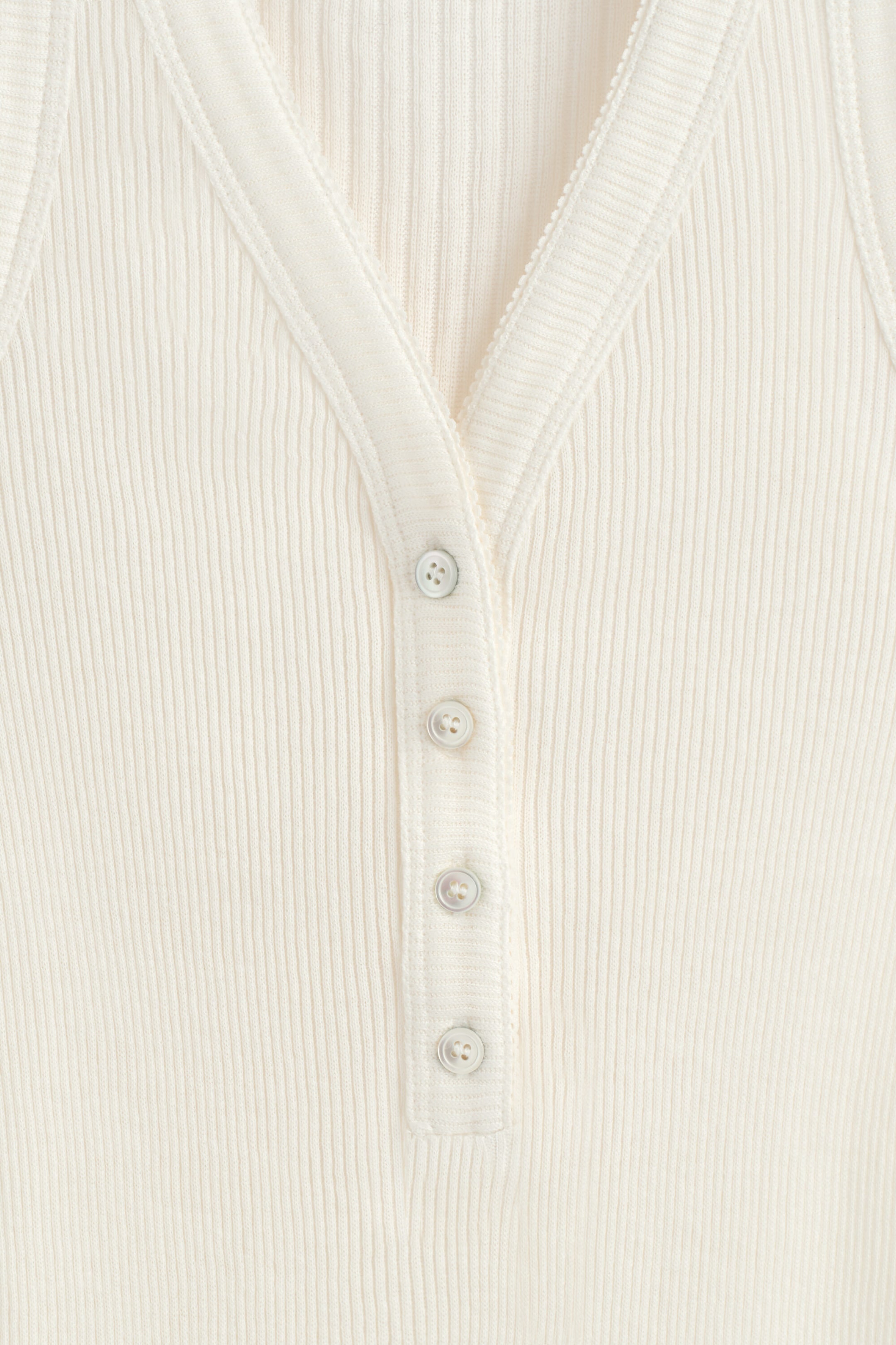 StillMedia/DescriptiveDetail