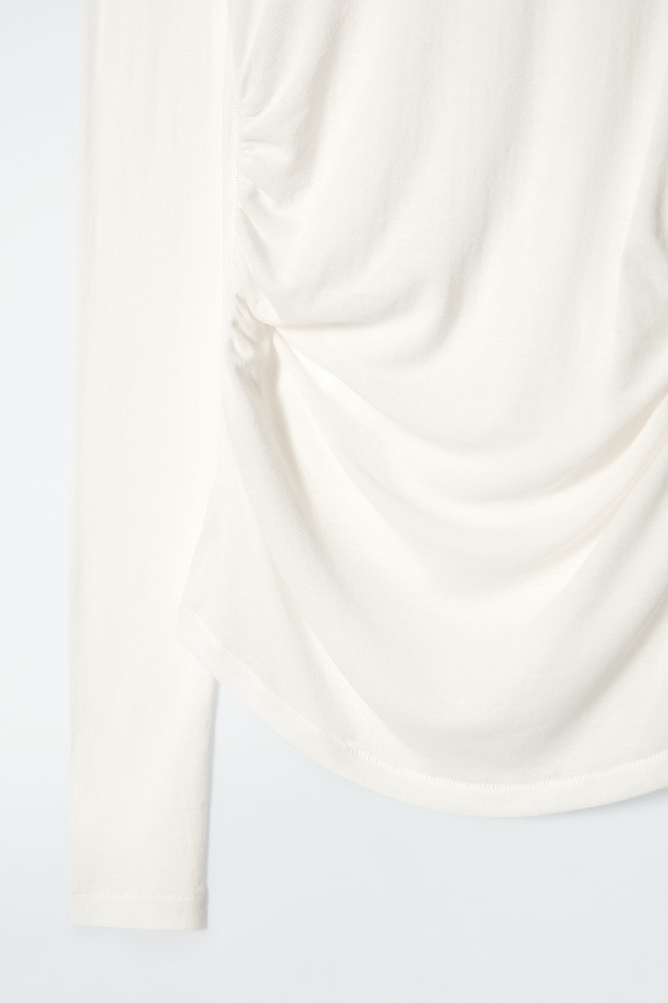 StillMedia/DescriptiveDetail