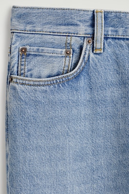 ARCH TAPERED JEANS — LIGHT BLUE 6
