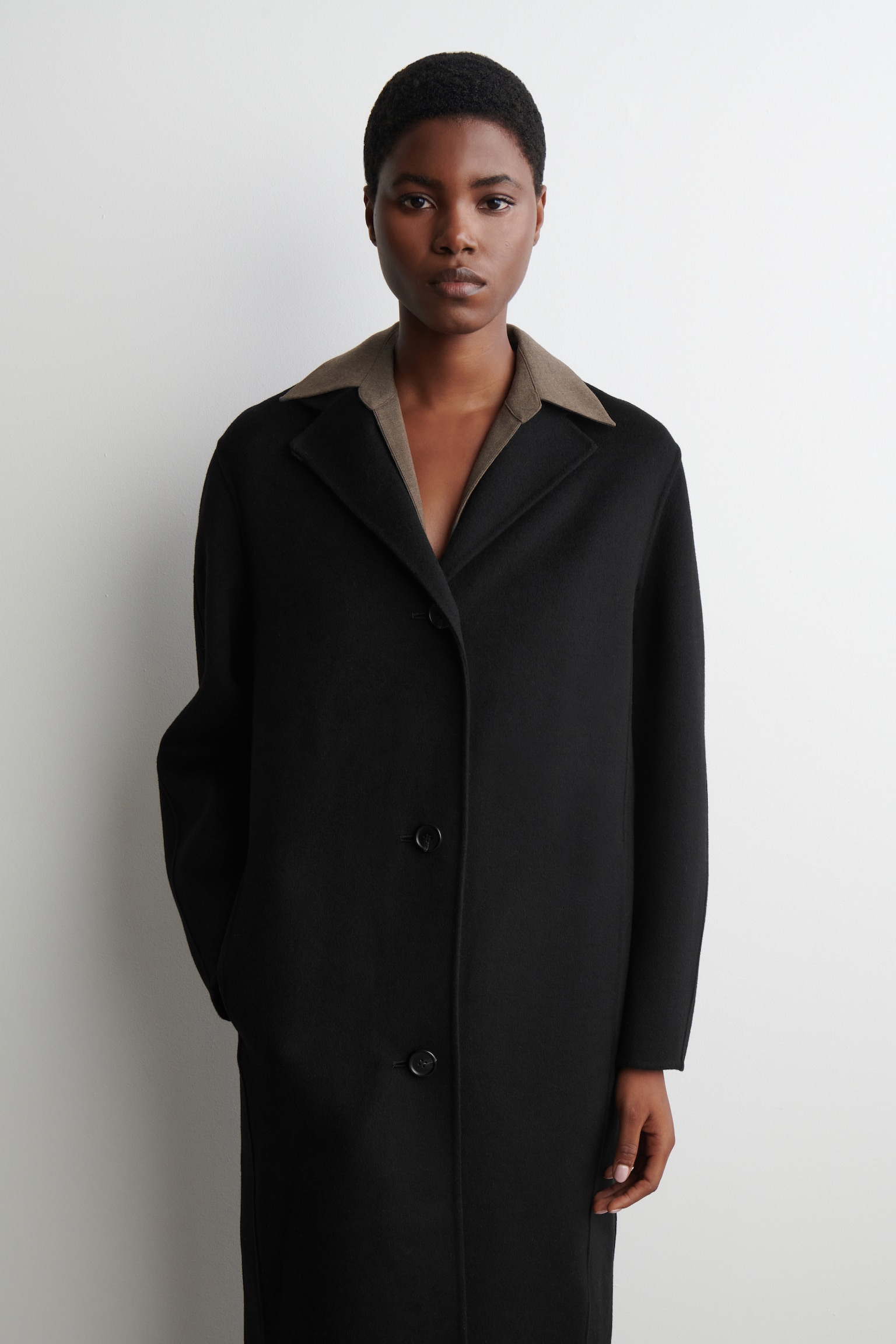 DOUBLE-FACED WOOL COAT - BLACK/LIGHT BEIGE - 4