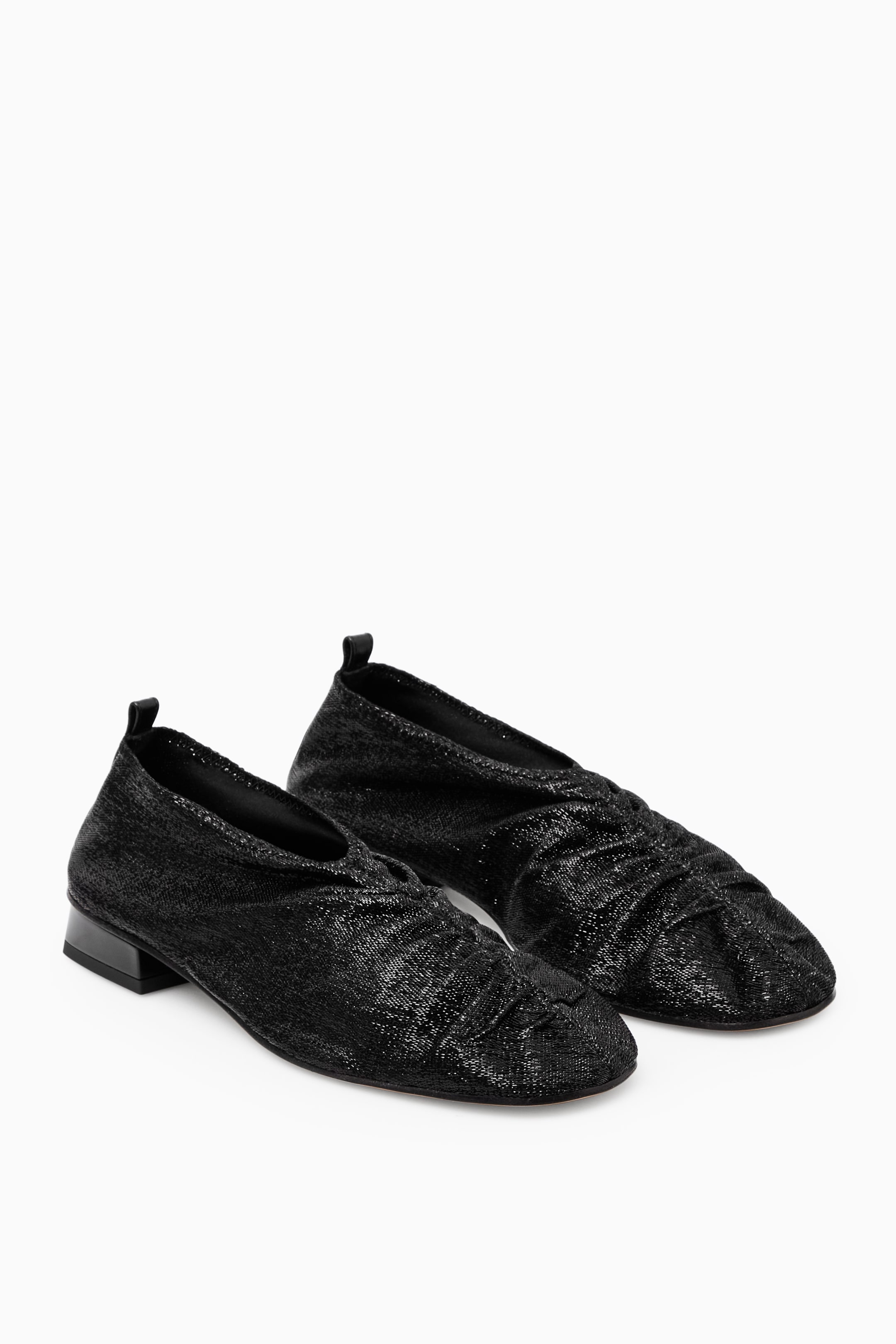 Grösseres Bild ansehen: BALLERINAS MIT RAFFUNGEN IN METALLIC-OPTIK - SCHWARZ - DAMEN | H&M CH 2