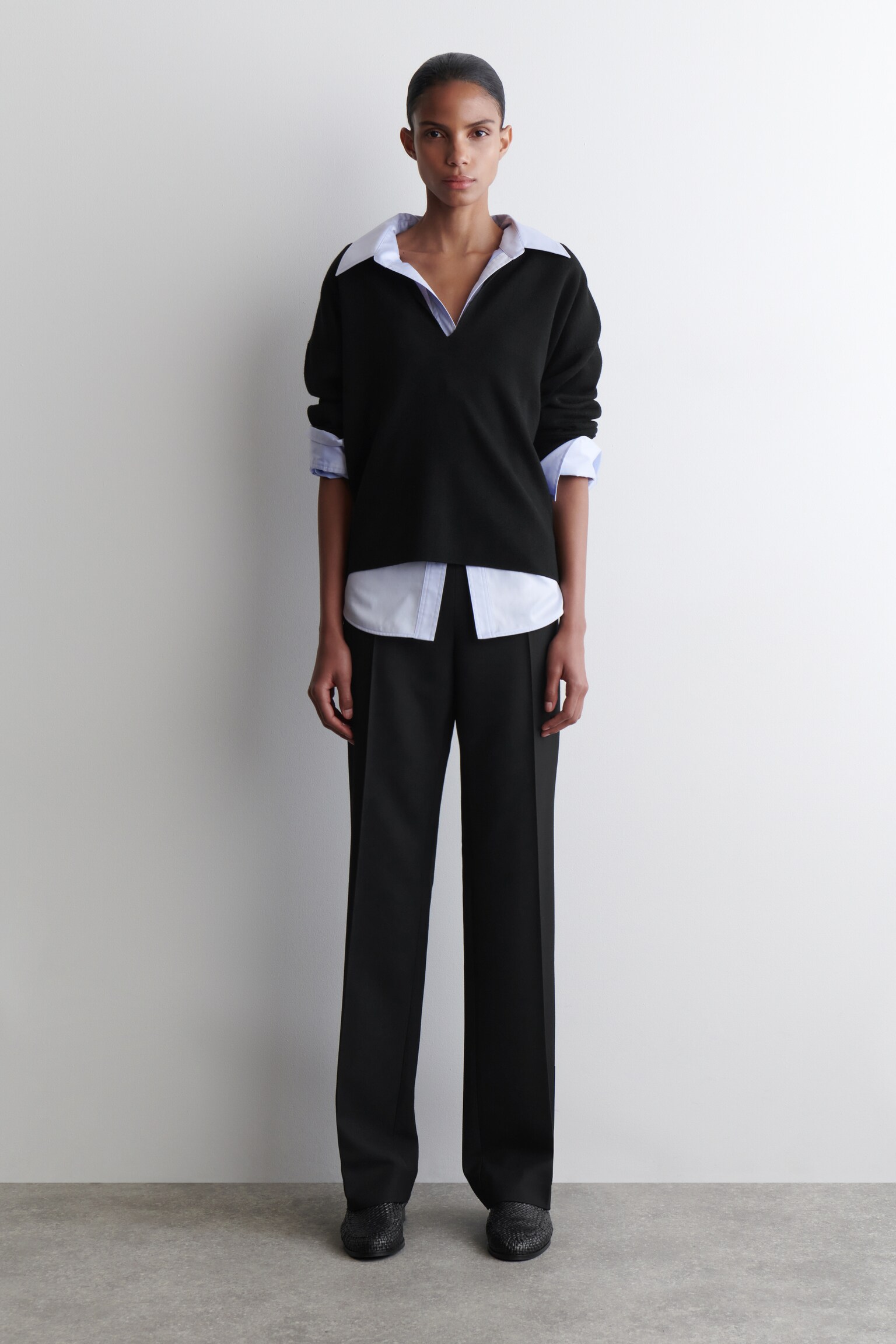 ELEGANTE HOSE AUS WOLL-MIX - SCHWARZ - 1