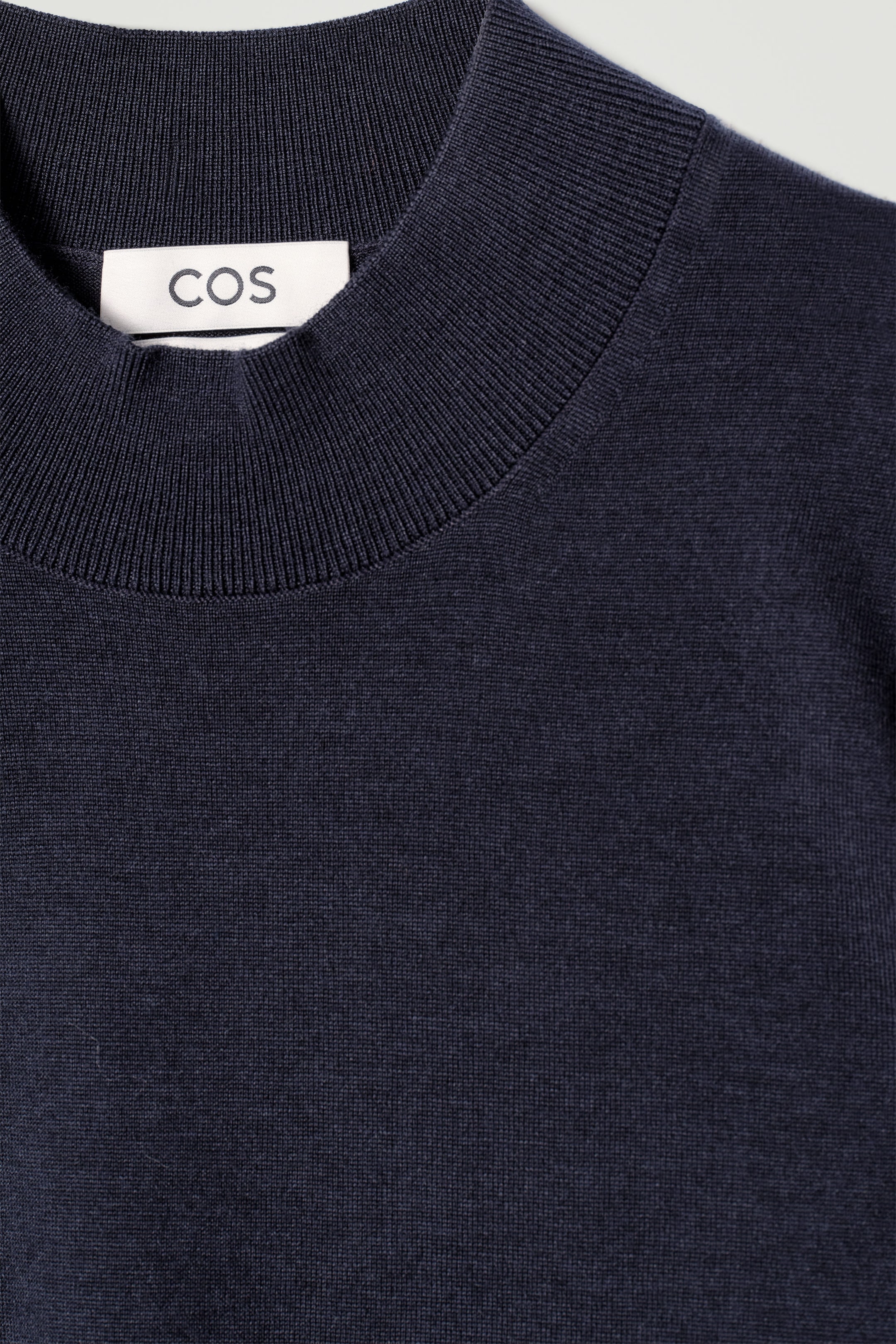 SLIM MERINO WOOL MOCK-NECK SWEATER