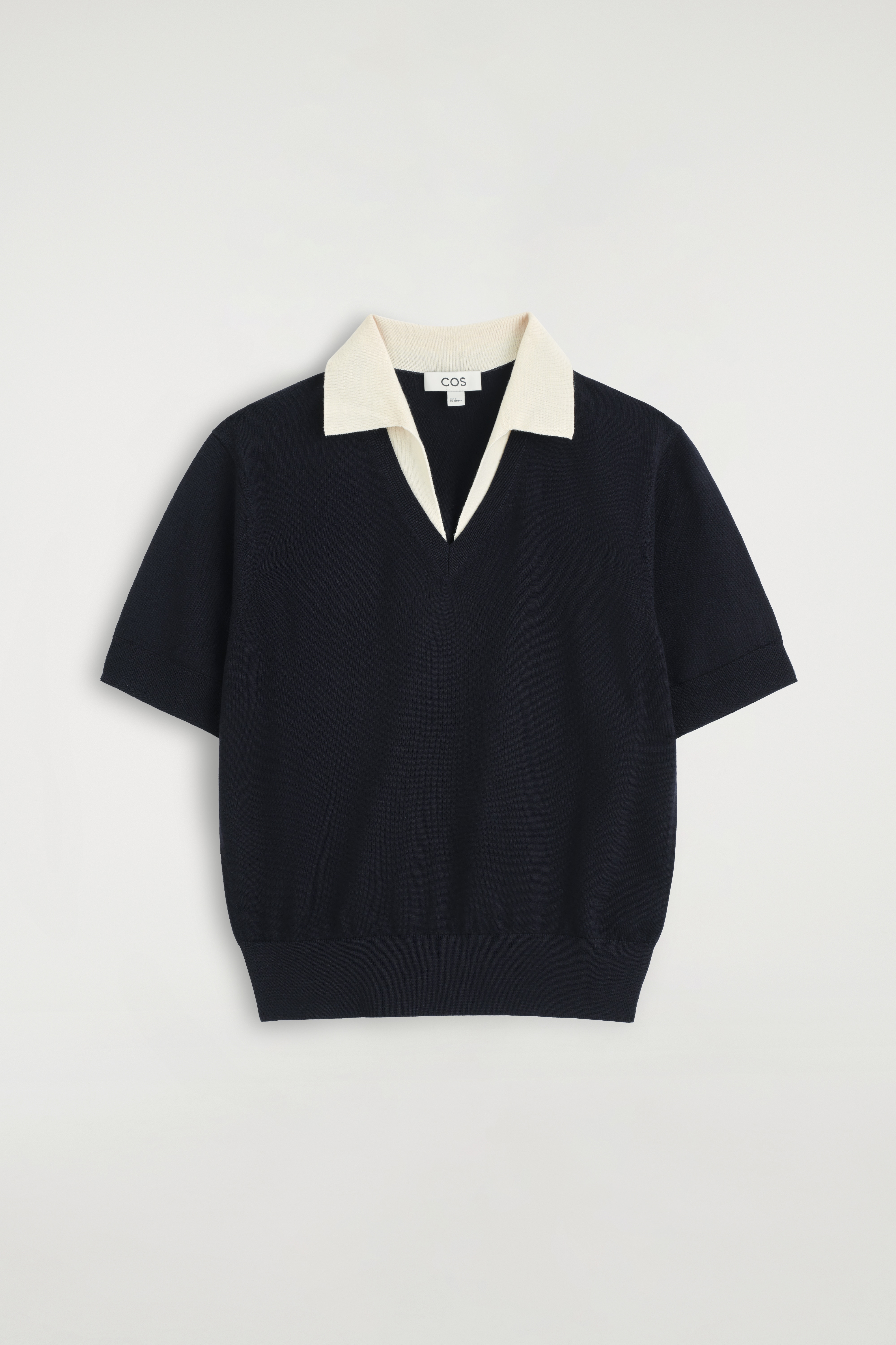 LAGDELT POLOSHIRT I MERINOULD - MARINEBLÅ / HVID/BRUN / RØD