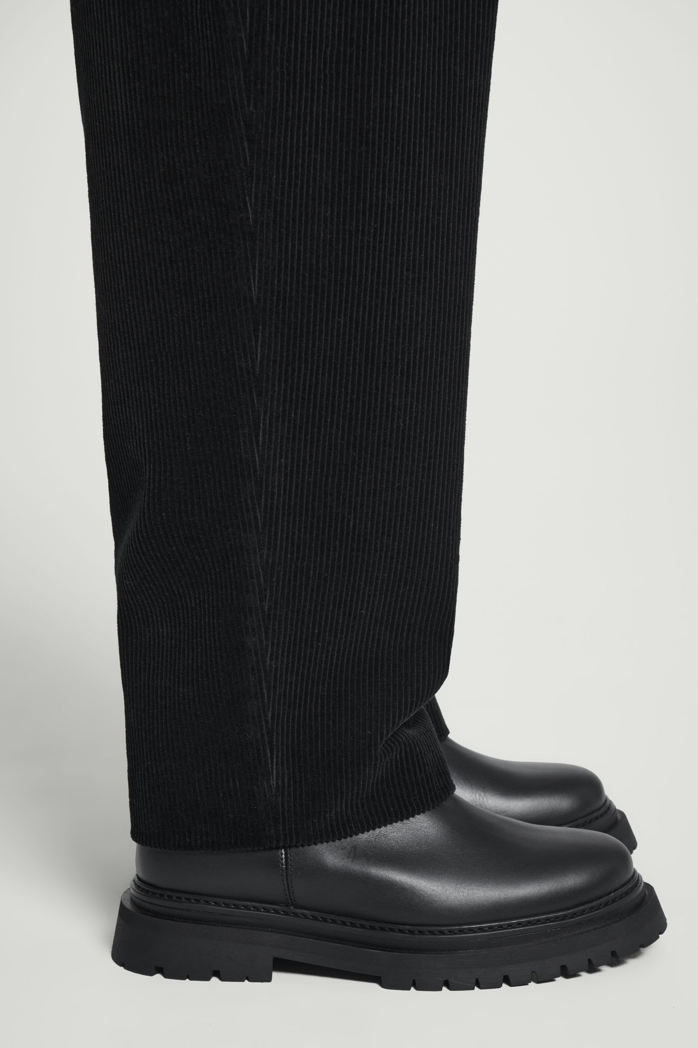 LEATHER MOTO BOOTS - BLACK | COS