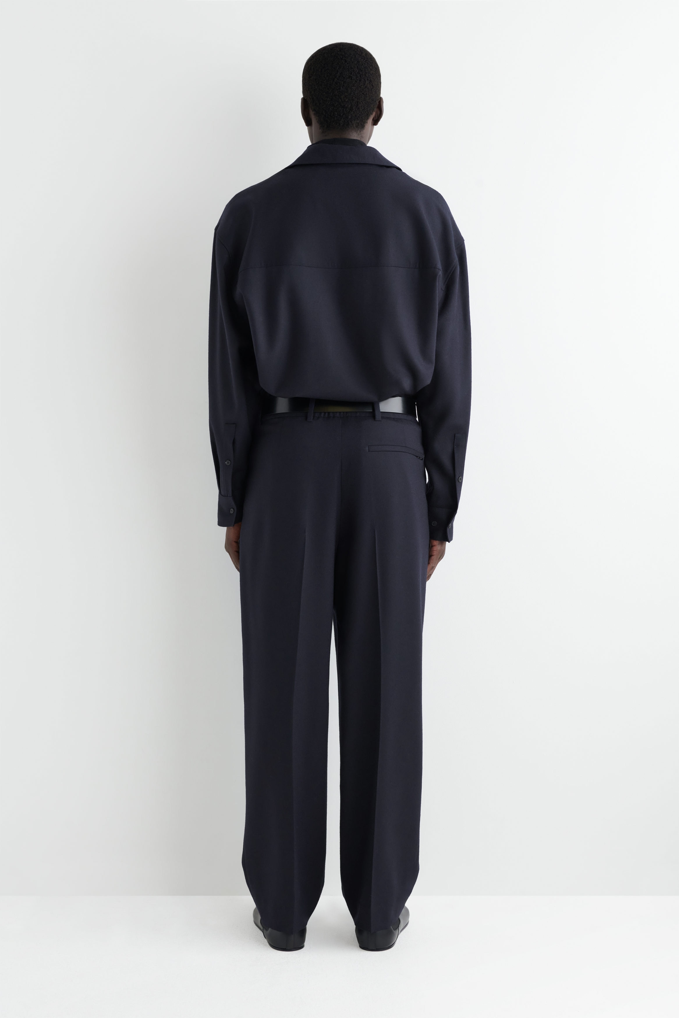 WOOL-FLANNEL PANTS - MIDNIGHT | COS
