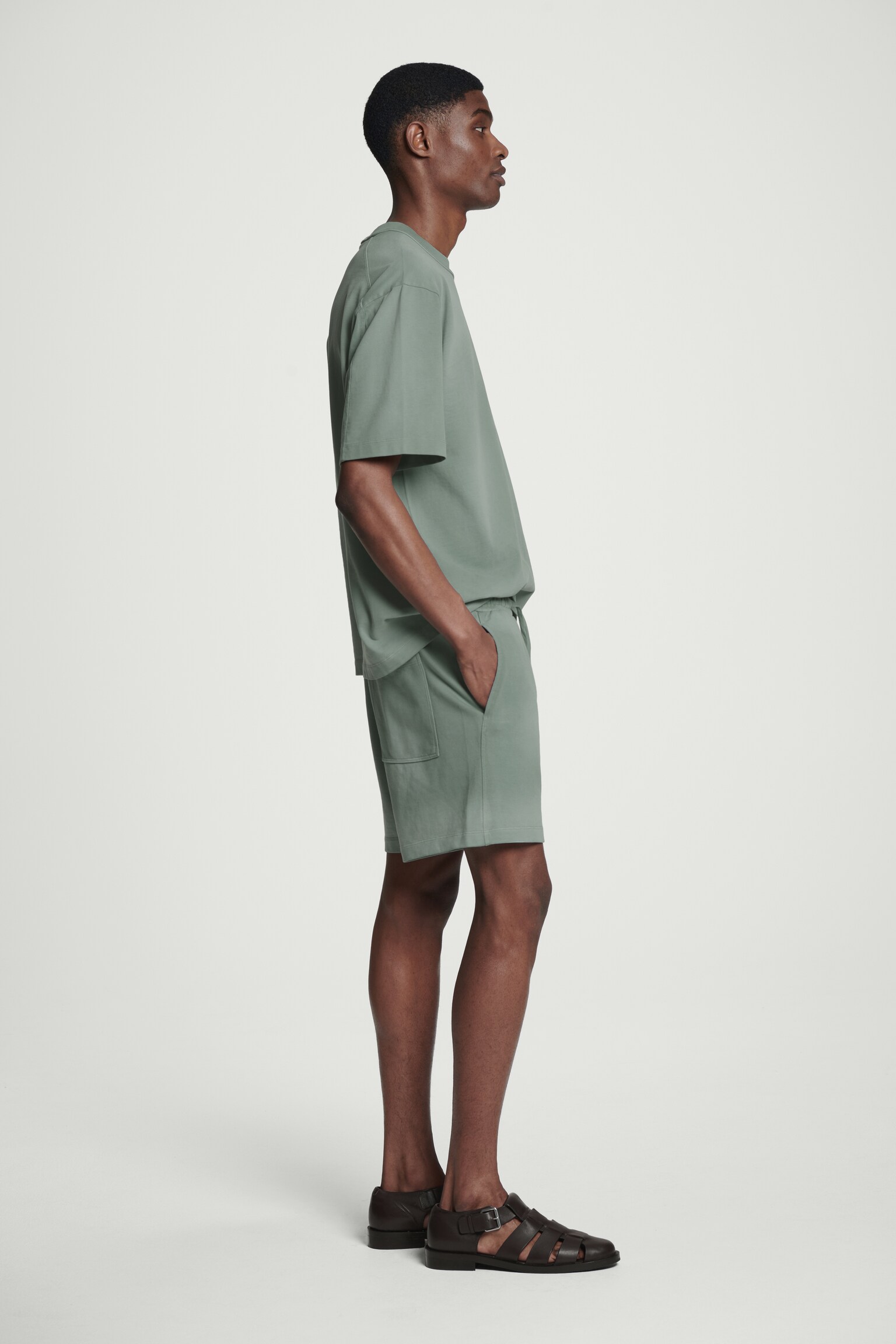 PANTALÓN CORTO DE ALGODÓN EFECTO LAVADO - VERDE/TOPO/NEGRO - 5