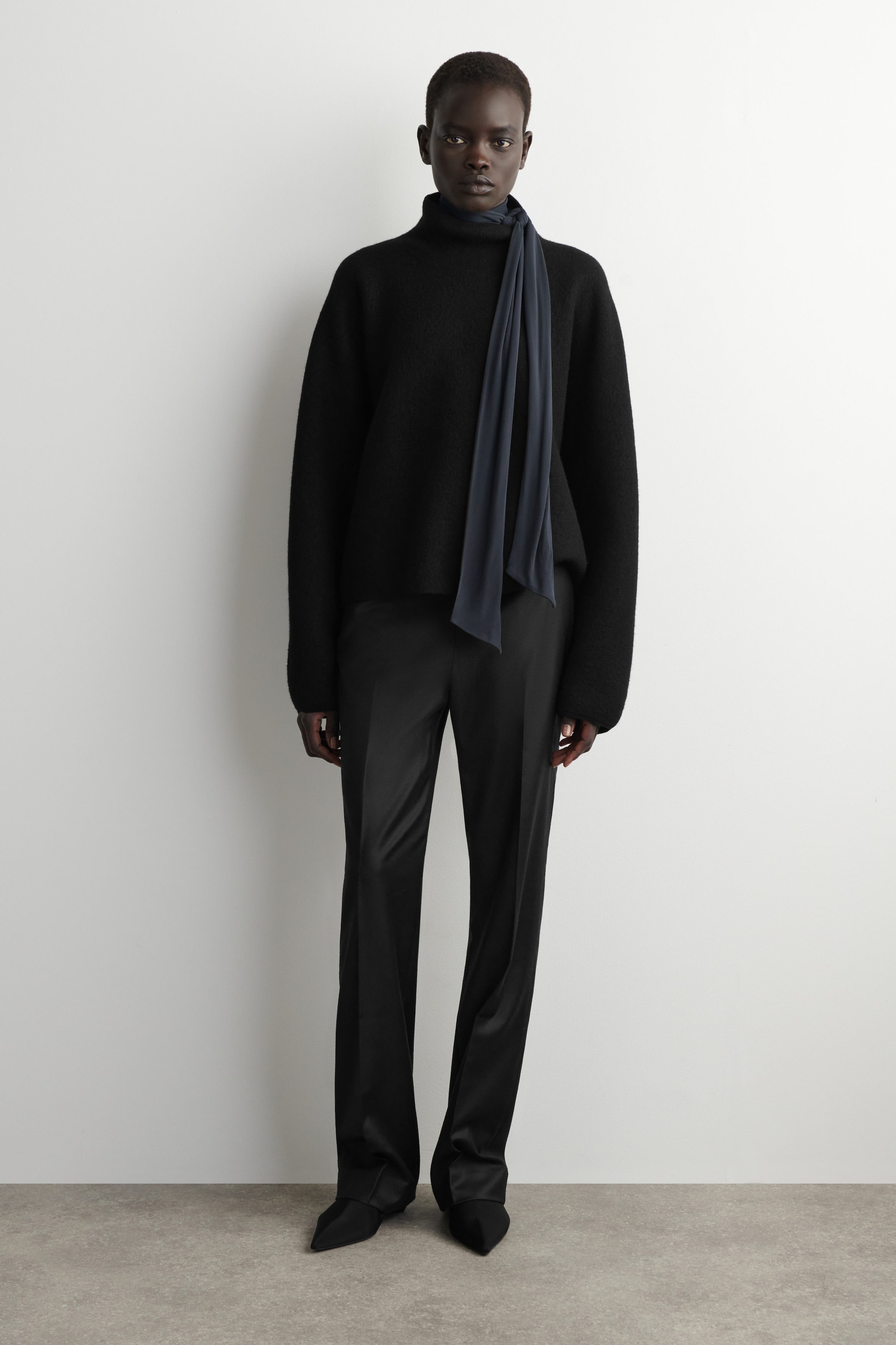 PANTALON DE TAILLEUR DROIT EN FLANELLE DE LAINE