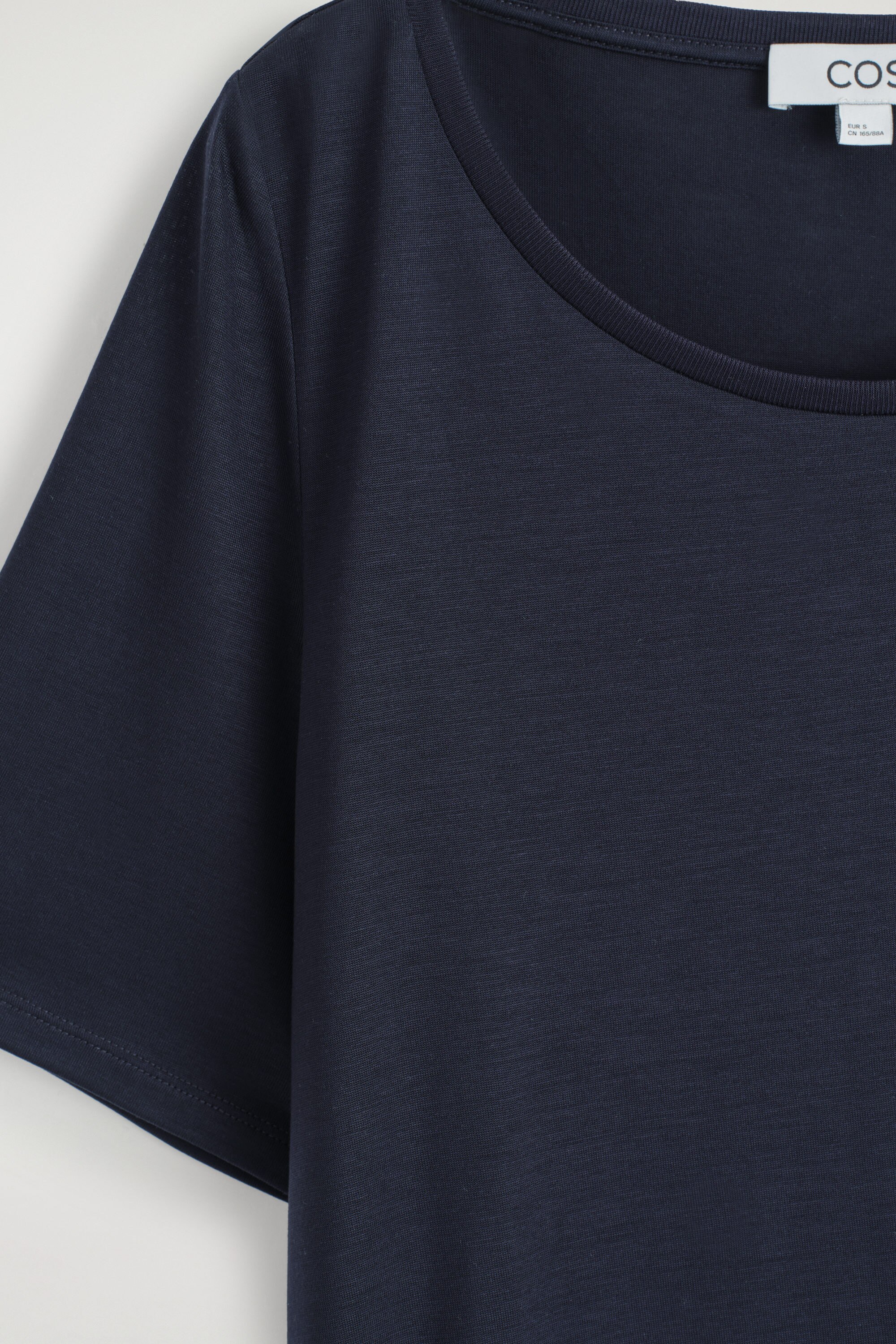 Tシャツ・カットソー THE COLDEST MOMENT w TCM stitch side henly neck T navy Cotton Modal Short Sleeve Henley Tee in Deep Navy
