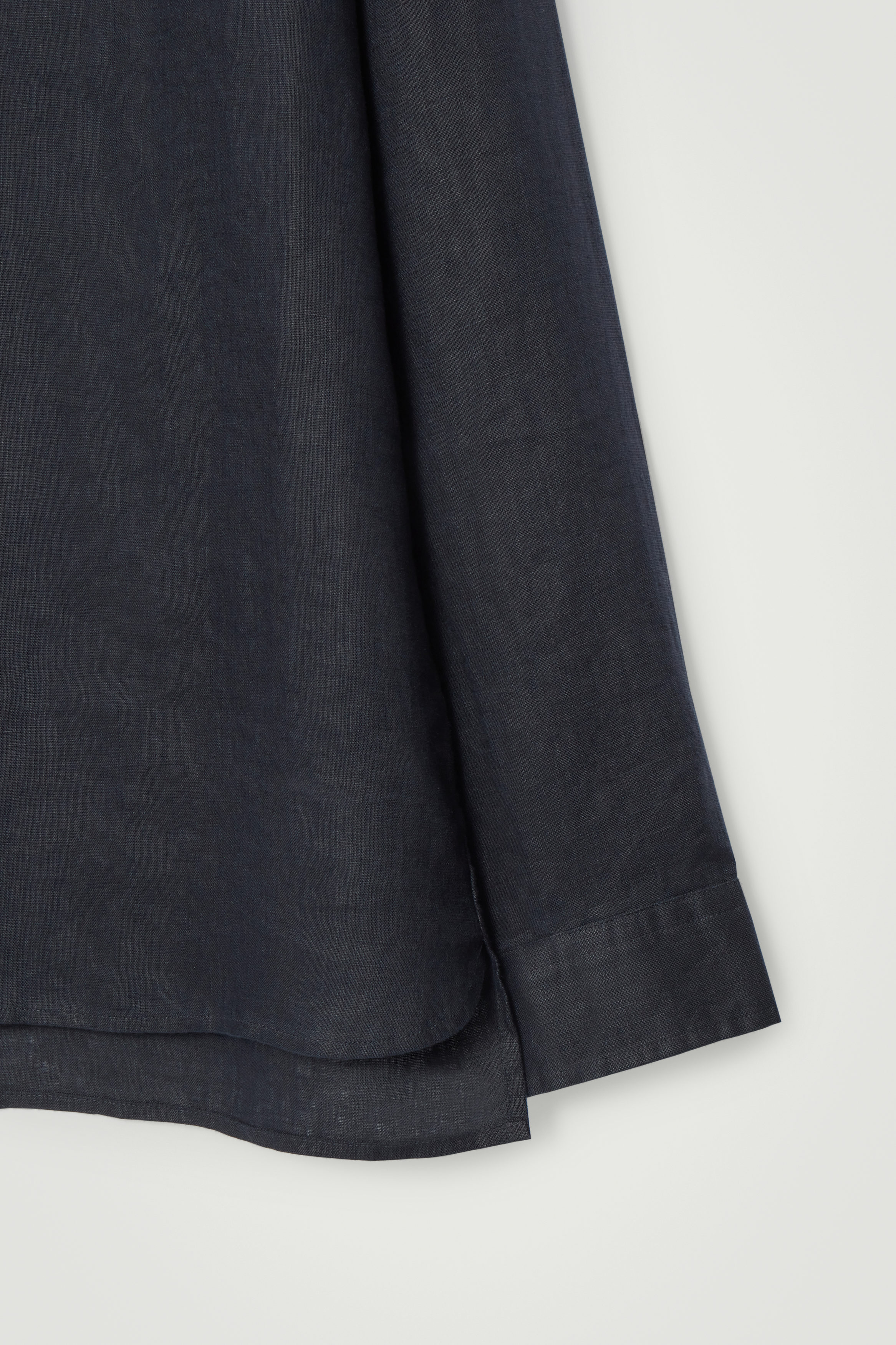 OVERSIZED GRANDAD-COLLAR LINEN SHIRT - NAVY BLUE | COS US
