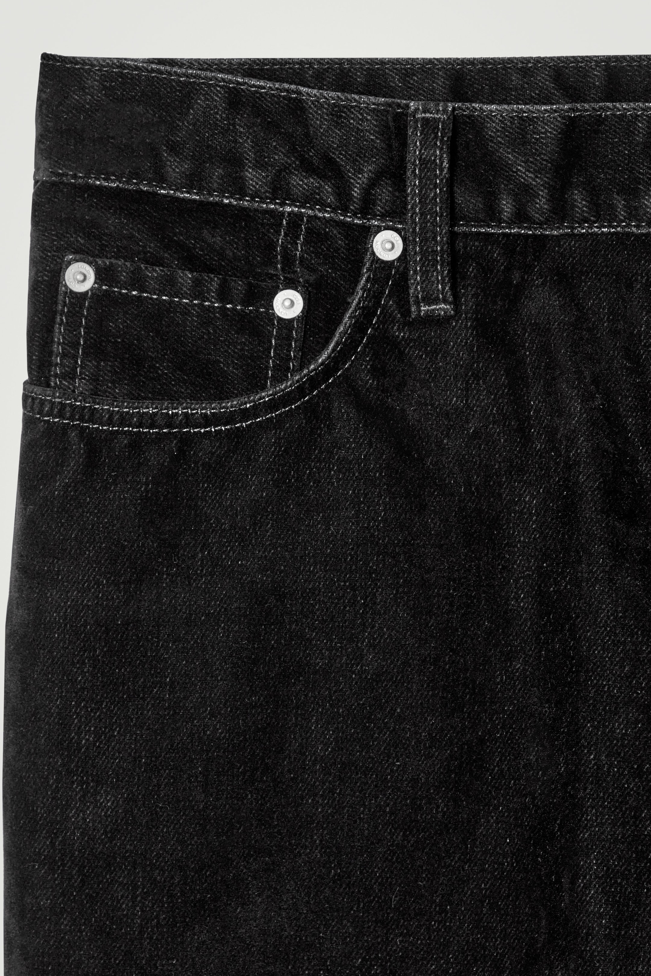 StillMedia/DescriptiveDetail