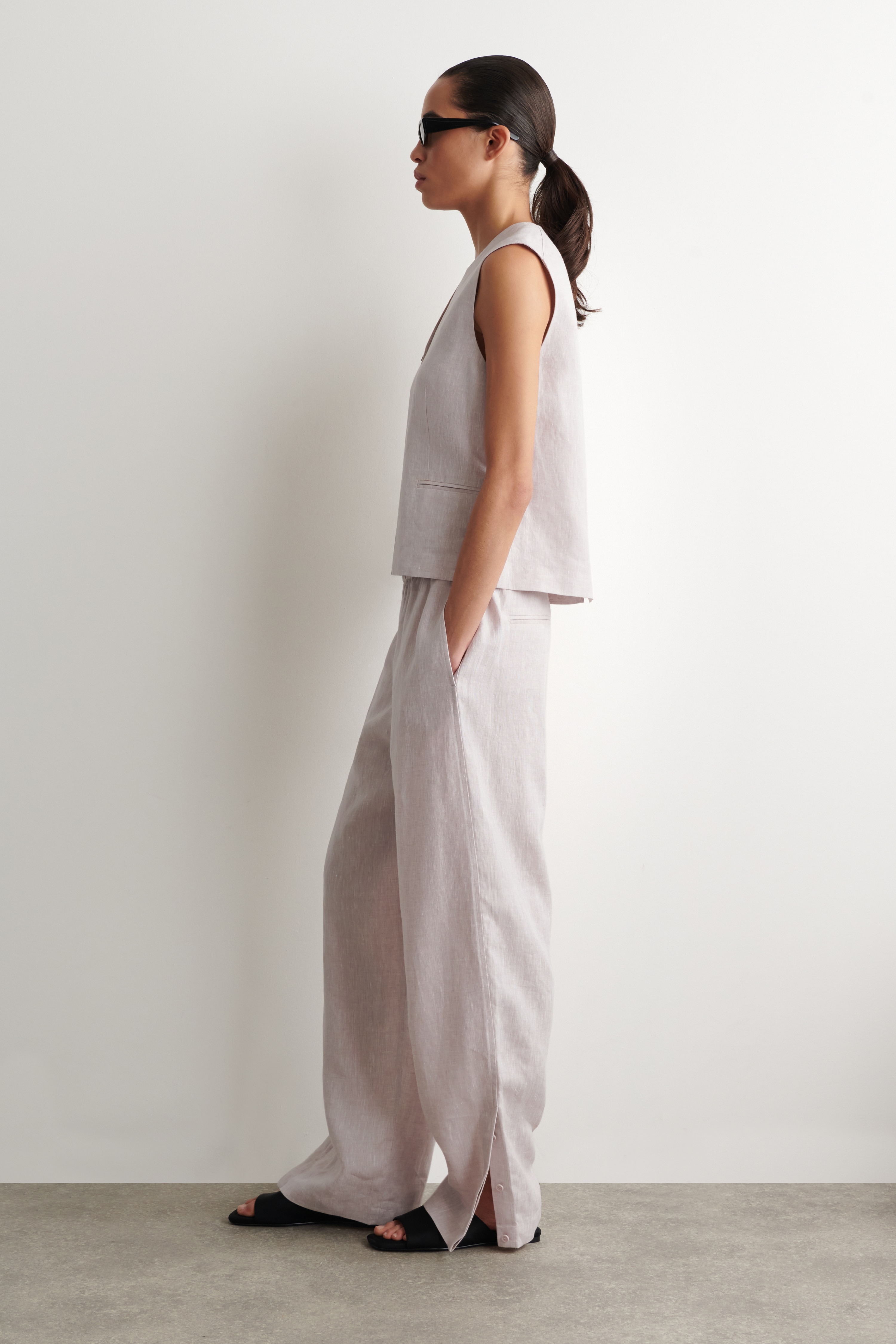 LINEN WAISTCOAT