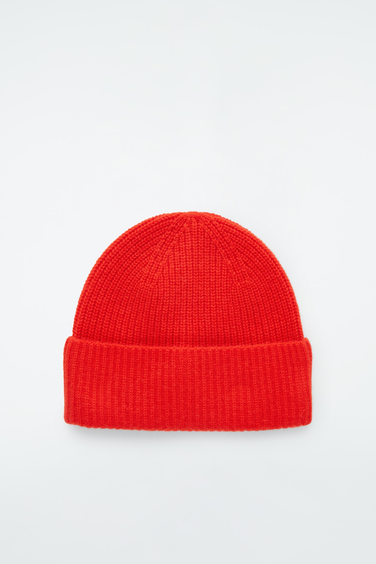 Men’s BRIGHT RED RIBBED WOOL AND CASHMERE BEANIE | H&M GB