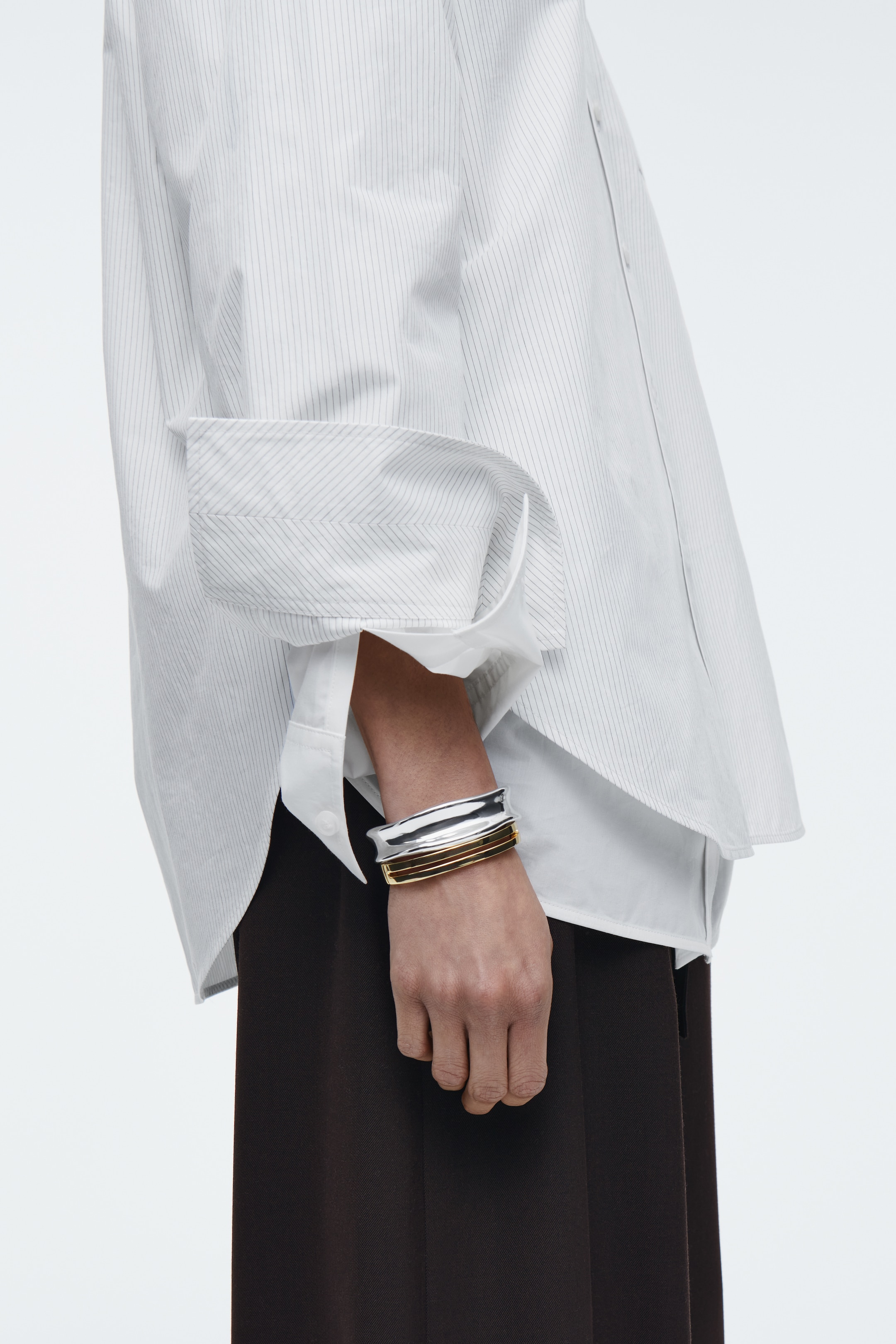 Agrandir l'image: JONC EFFET SUPERPOSÉ - DORÉ - FEMME | H&M BE 2