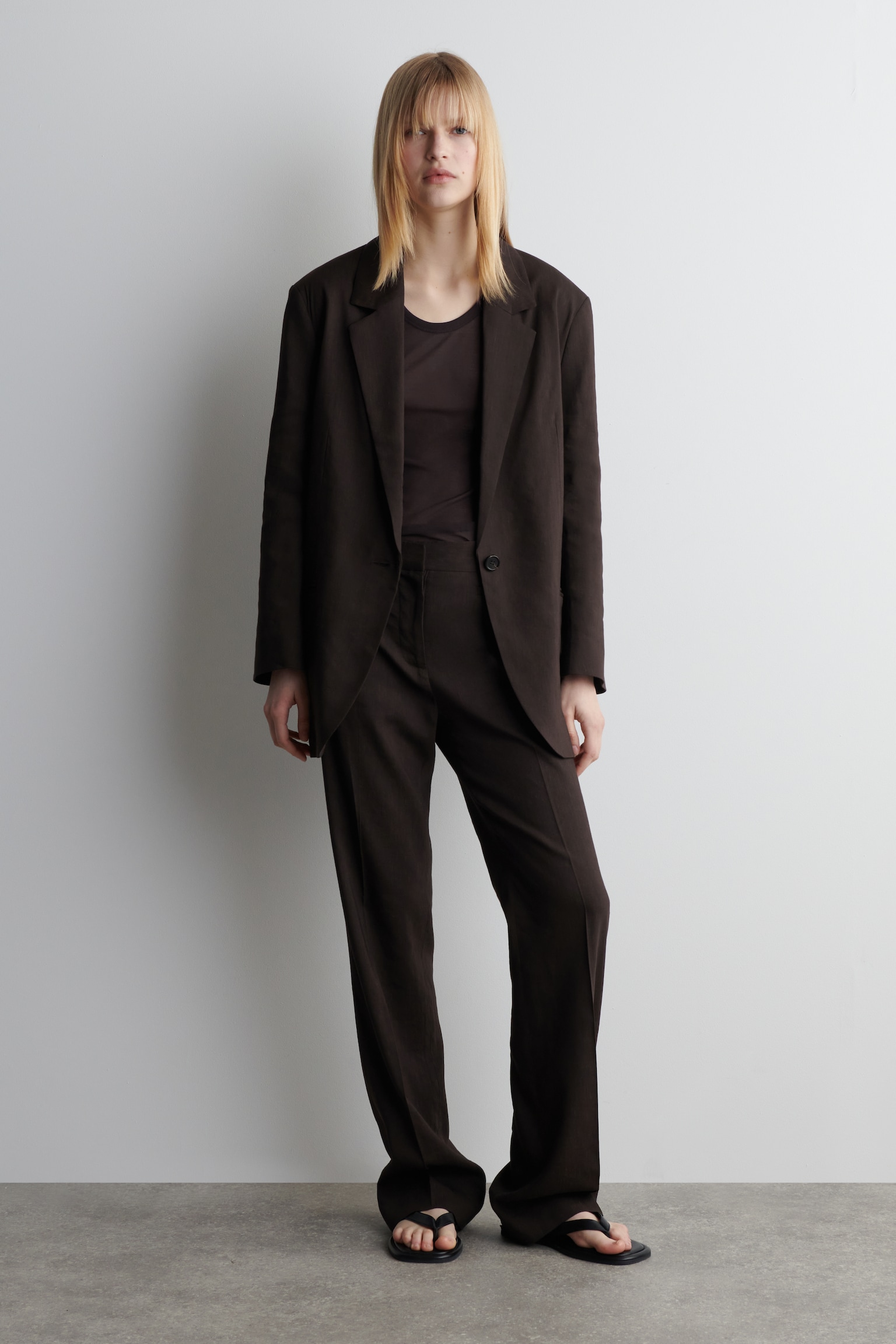 PANTALONI SARTORIALI A GAMBA DRITTA IN LINO - MARRONE SCURO