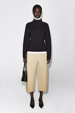 COTTON CROPPED BARREL-LEG PANTS — BEIGE 2