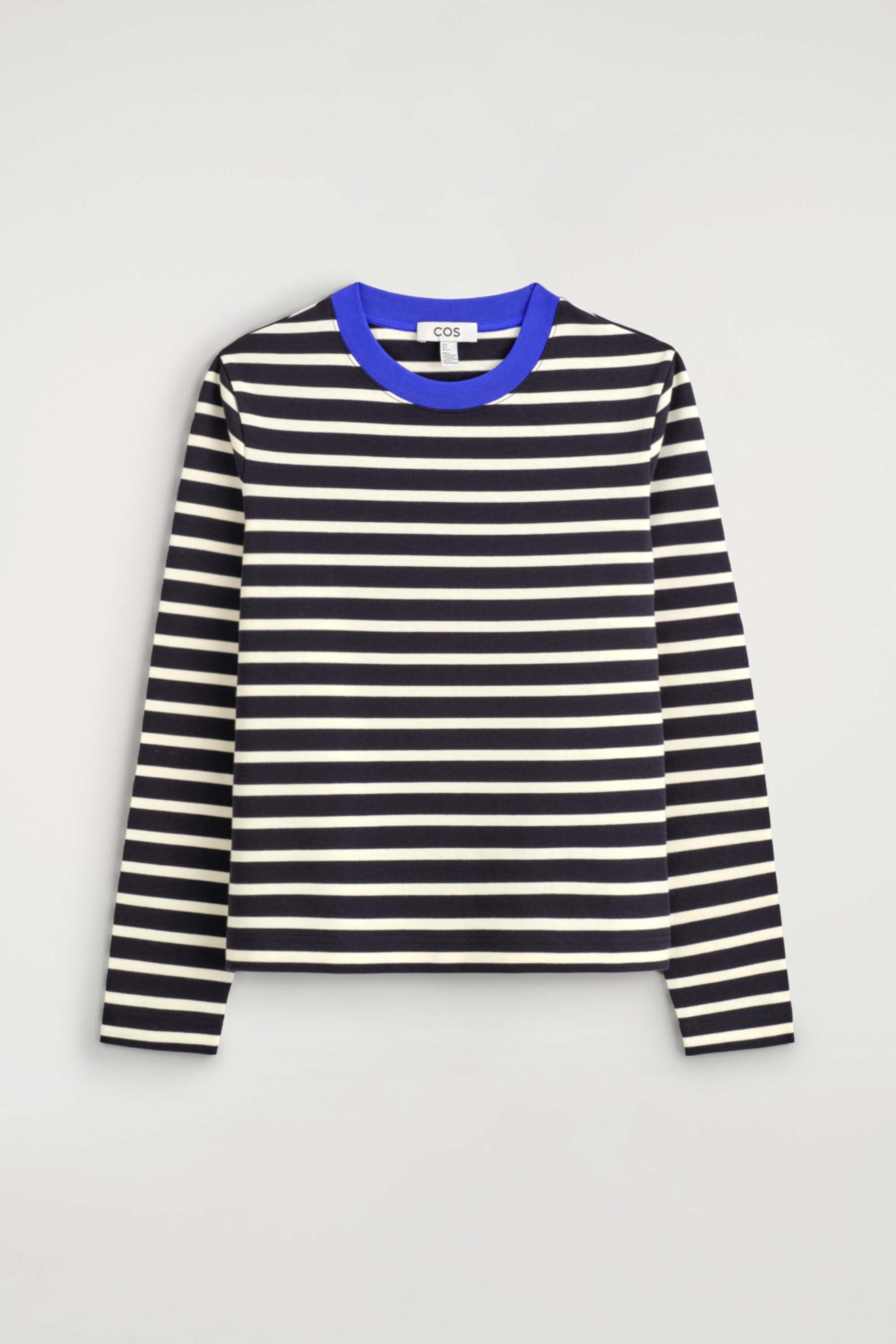CLEAN CUT LONG-SLEEVED T-SHIRT
