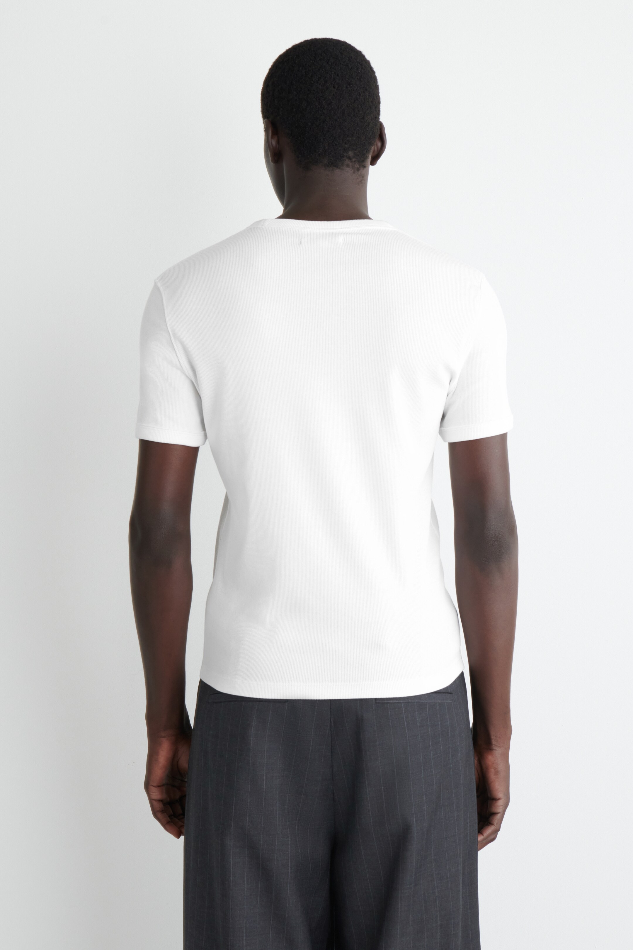 View larger image: SLIM RIBBED COTTON T-SHIRT - WHITE - Men | H&M GB 4