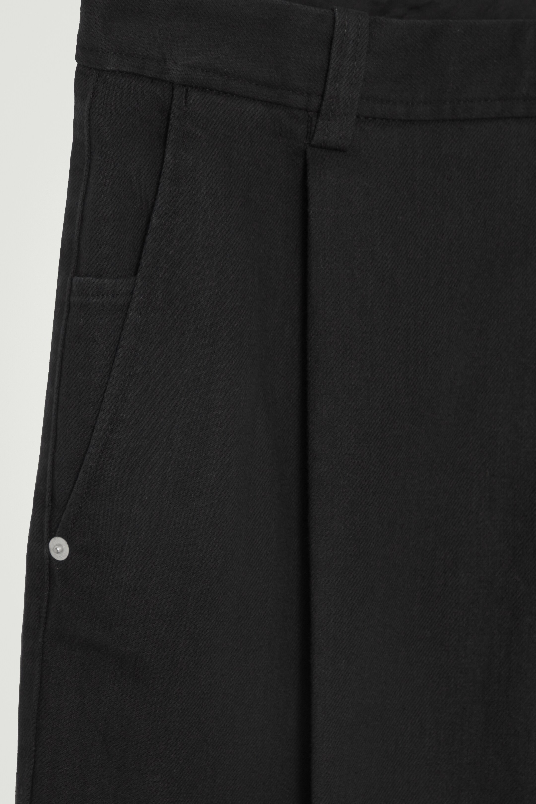 Ver imagen más grande: PANTALONES DENIM PLISADOS CON PERNERA ANCHA - NEGRO - HOMBRE | H&M ES 2