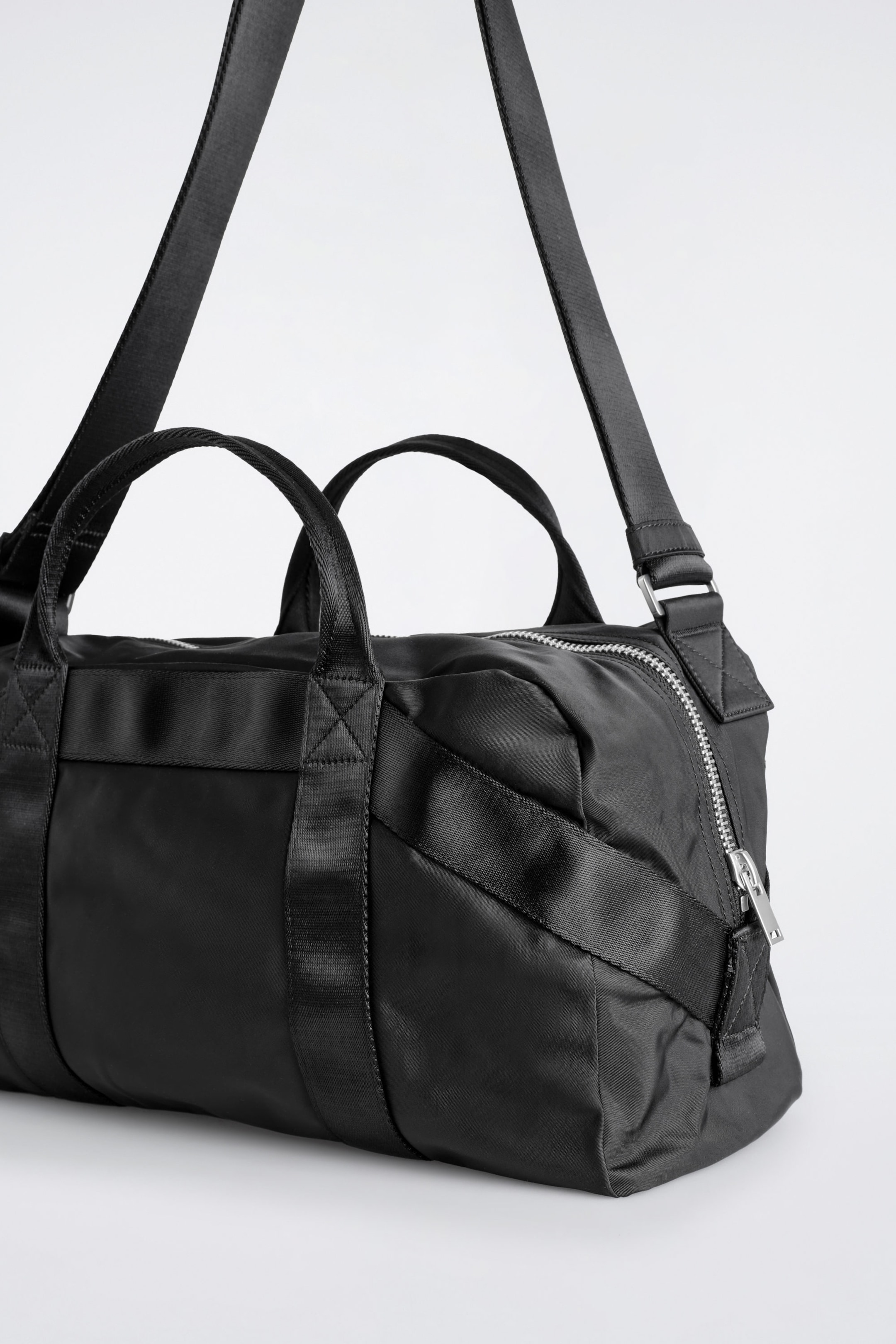 StillMedia/DescriptiveDetail