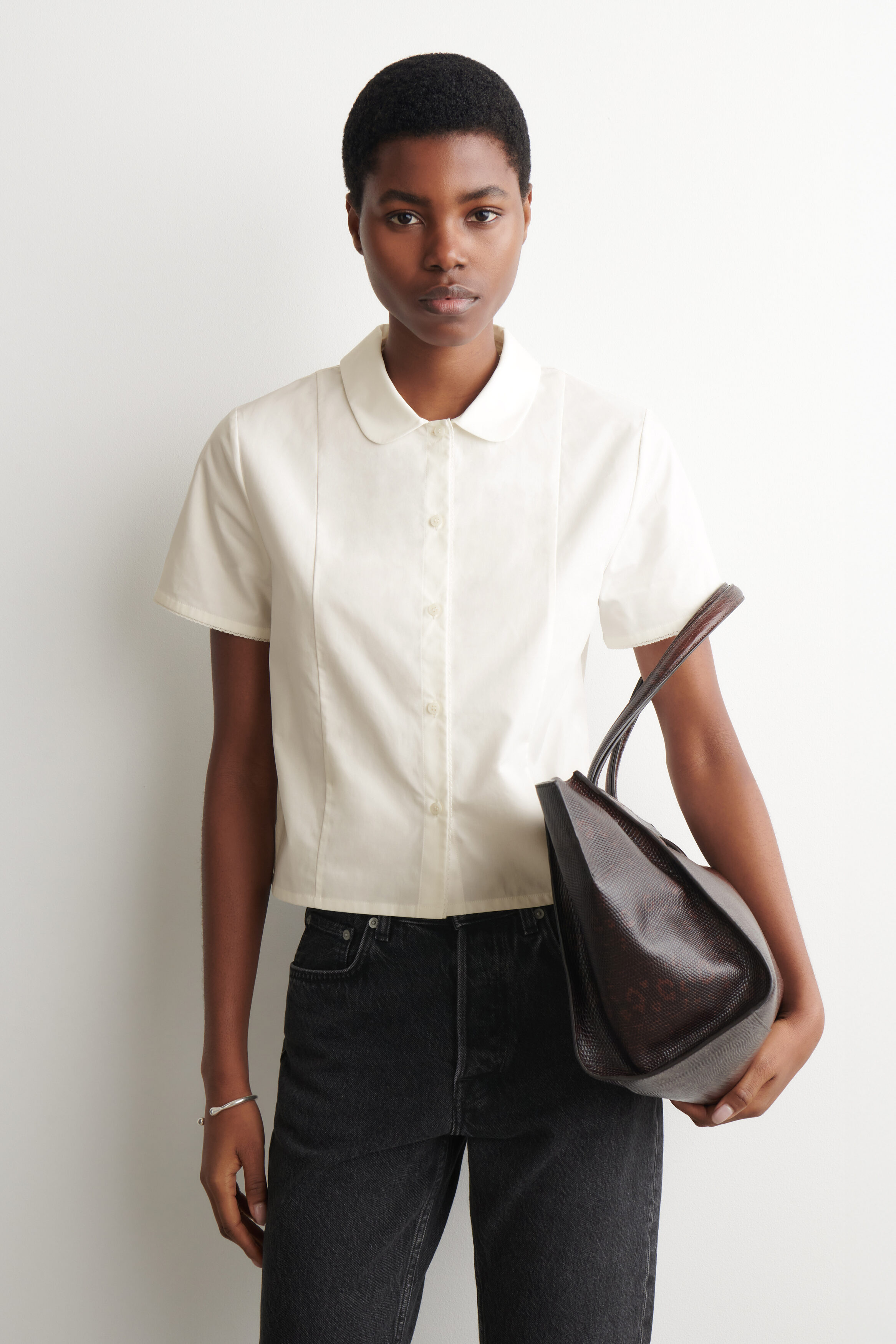 CURVED-COLLAR COTTON POPLIN SHIRT - WHITE | COS US