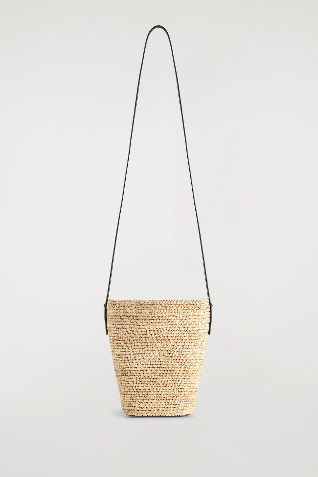 MINI BUCKET BAG - STRAW — BEIGE / BLACK