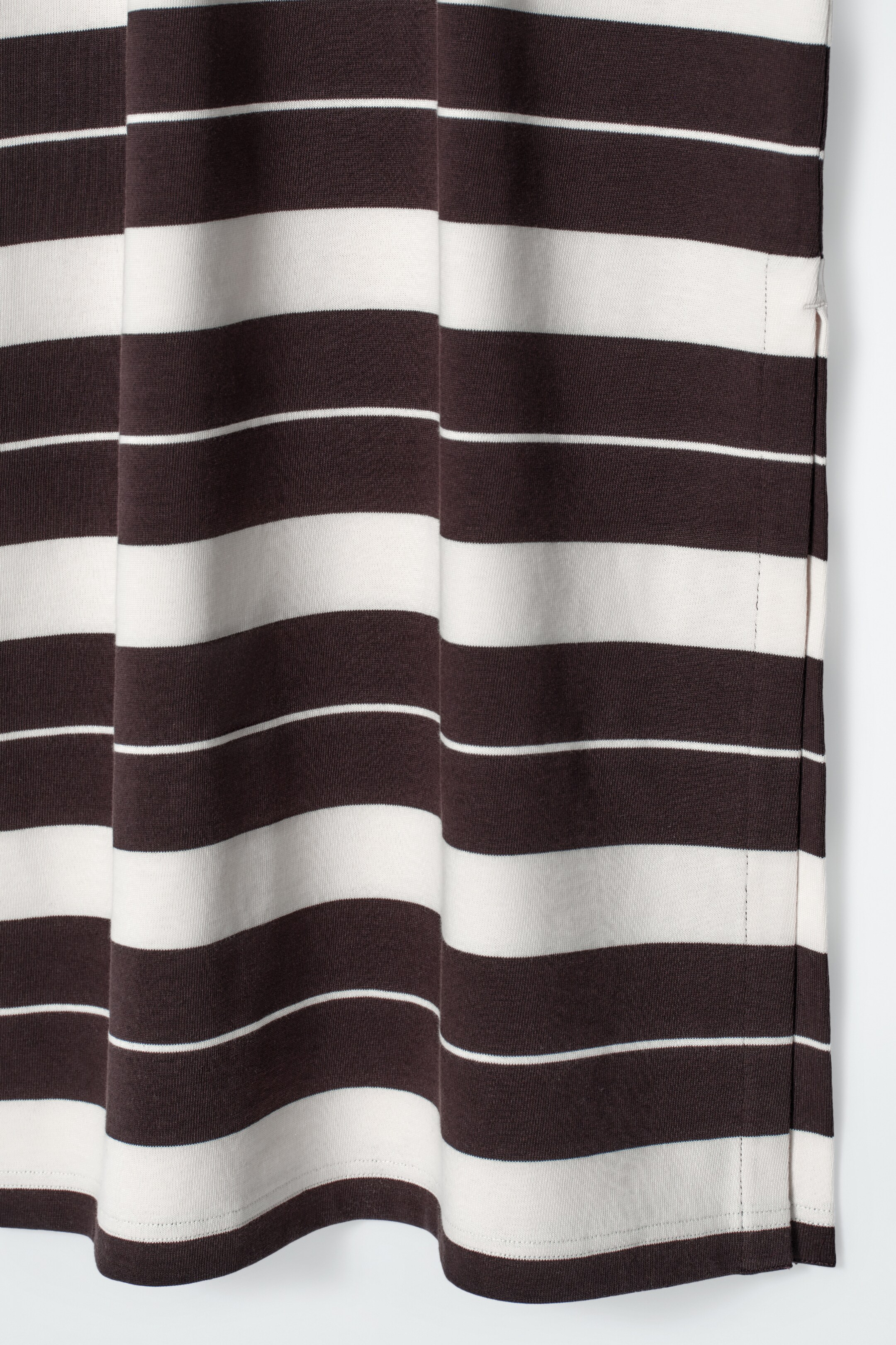 Grösseres Bild ansehen: T-SHIRT-KLEID AUS BAUMWOLLE IN MIDILÄNGE - BRAUN/WEISS /GESTREIFT - DAMEN | H&M CH 6