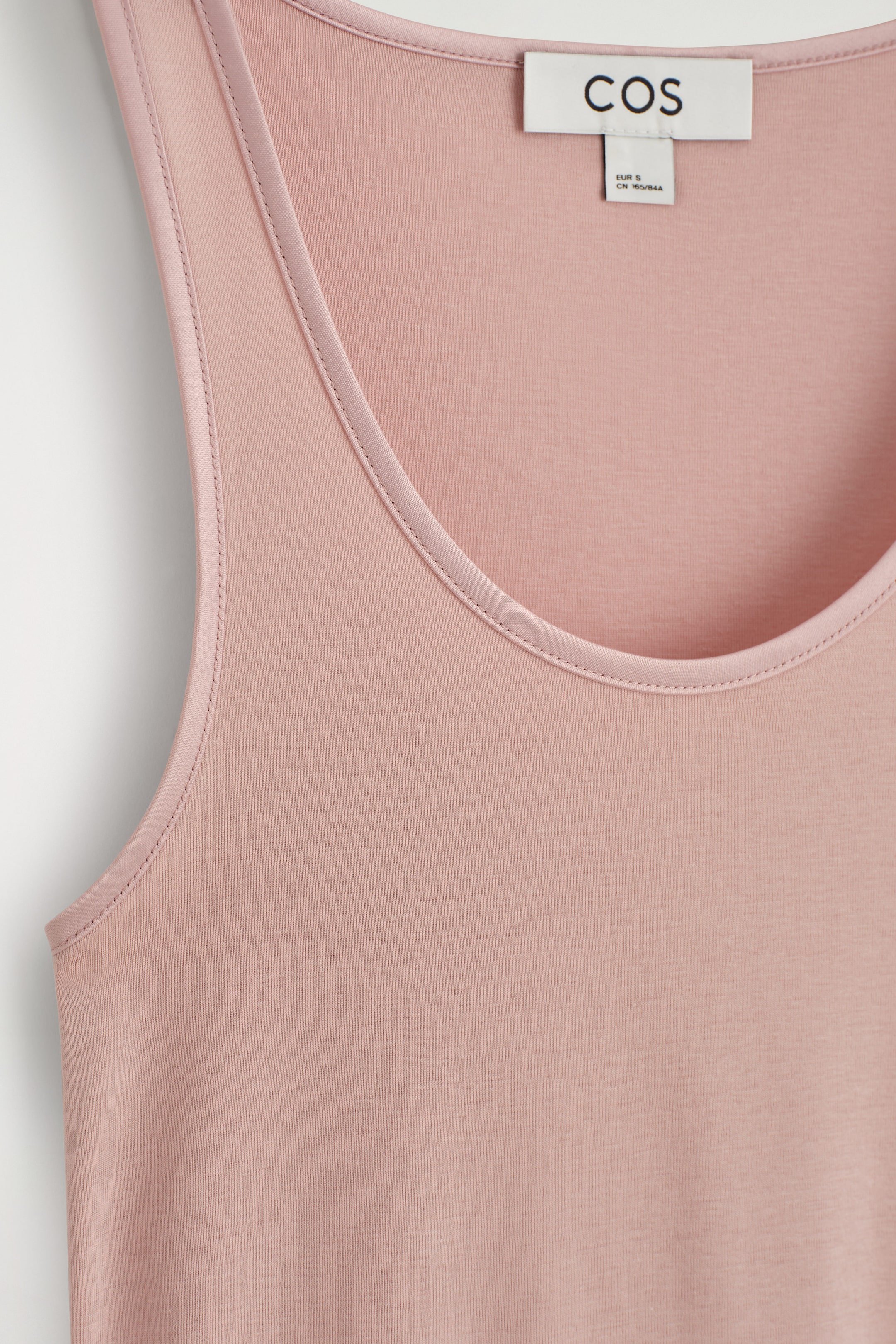 StillMedia/DescriptiveDetail