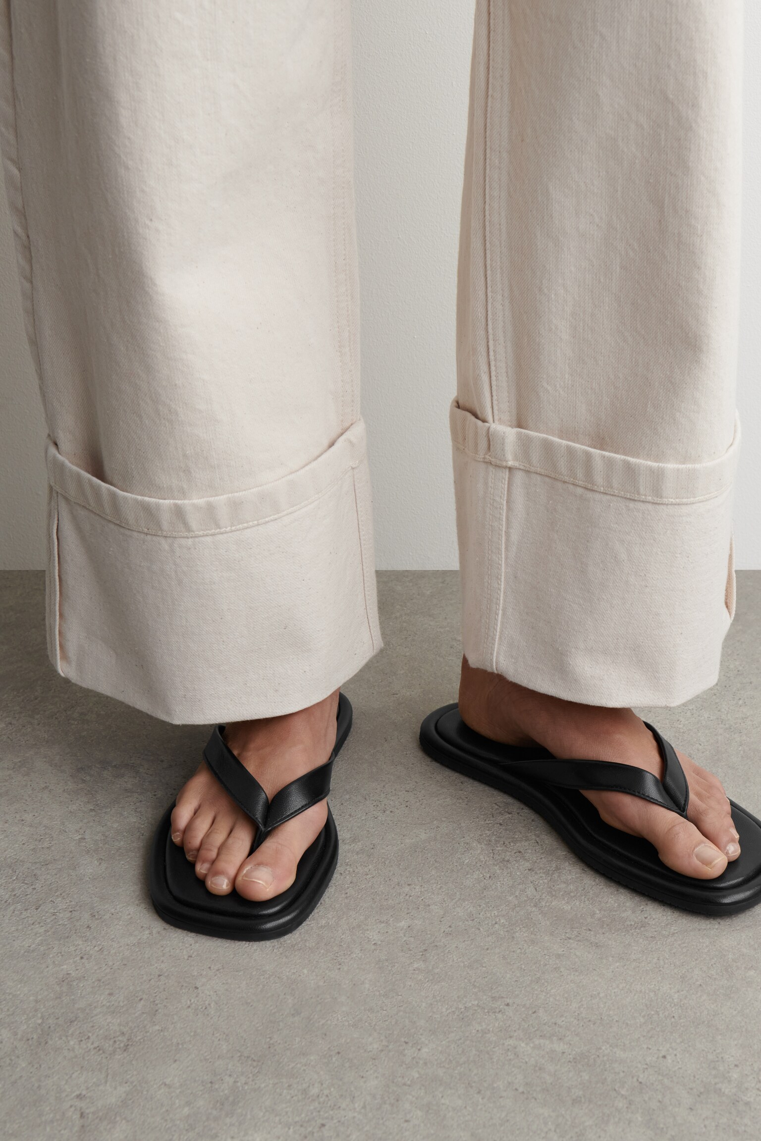 FACADE TURN-UP STRAIGHT-LEG JEANS - ECRU/RAW INDIGO/LIGHT GREY - 7